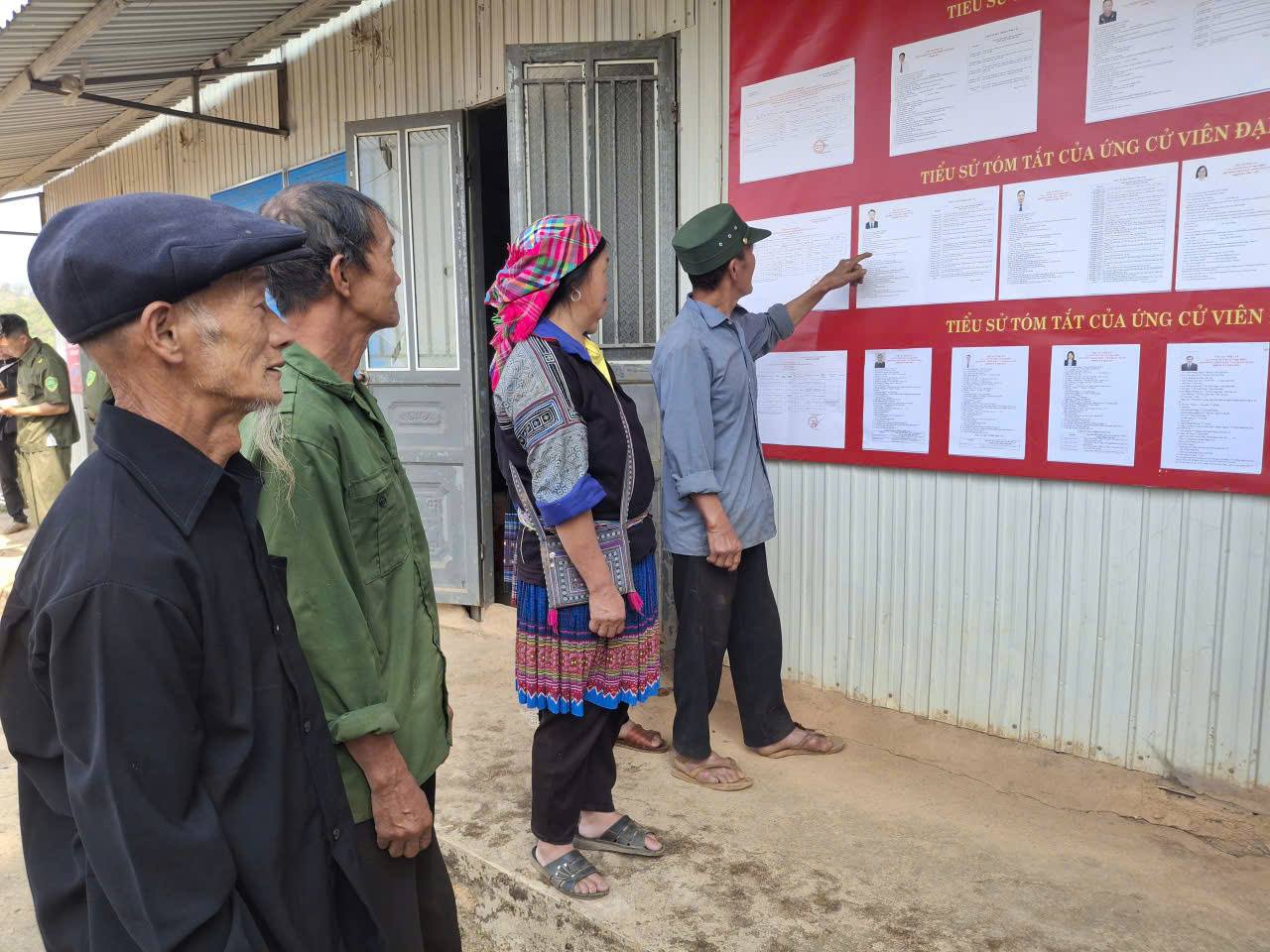 Cử tri xã Khao Mang háo hức chào đón ngày Bầu cử đại biểu Quốc hội và Hội đồng nhân dân các cấp nhiệm kỳ 2026 - 2031