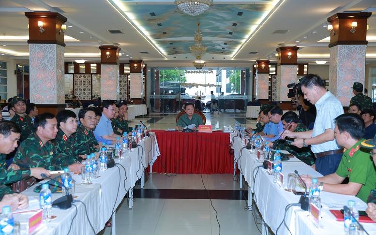 Tập trung cao độ ứng phó bão số 5 đổ bộ vào đất liền