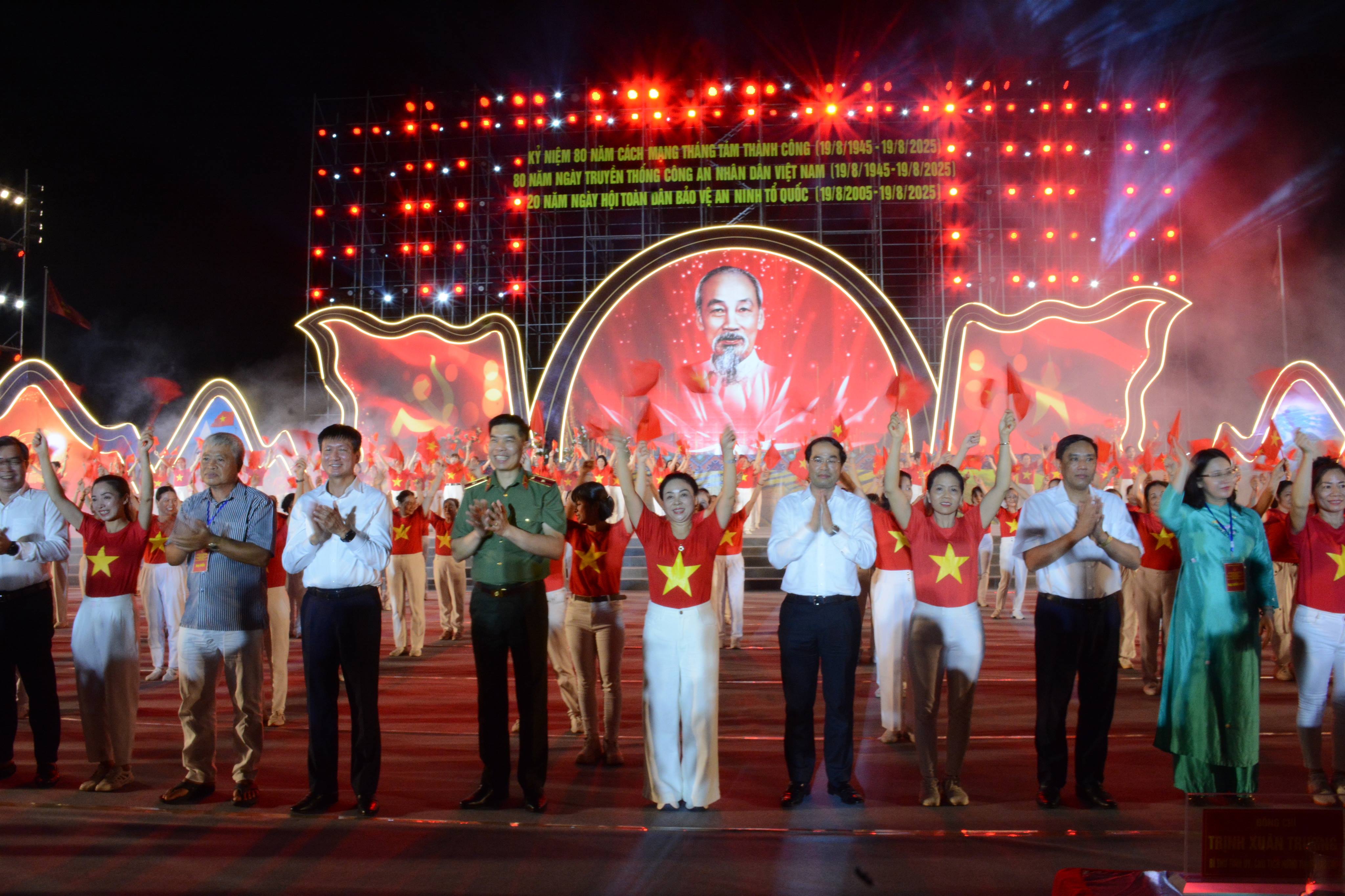 anh tin bai