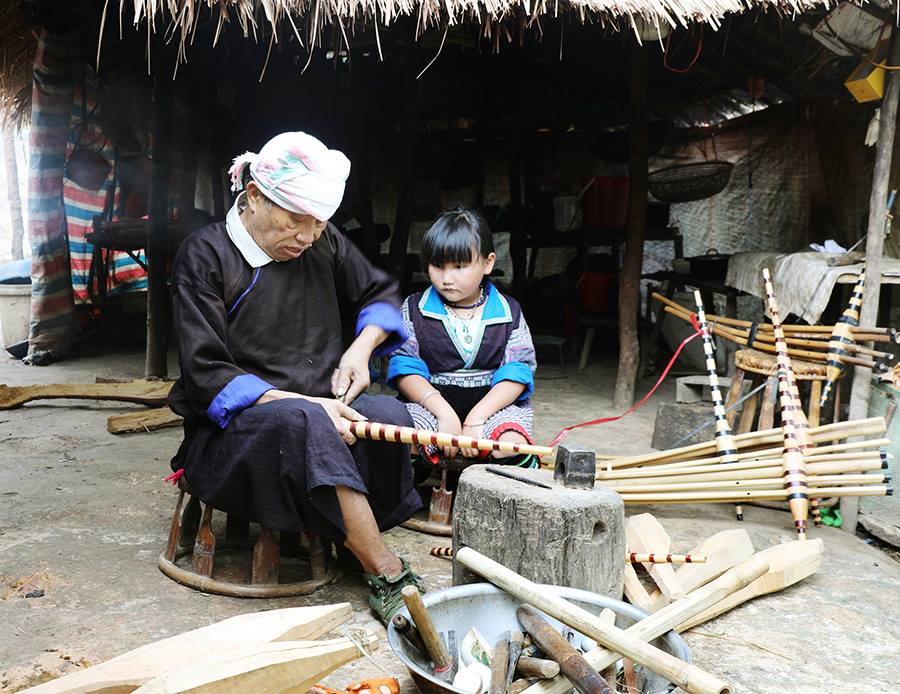 Chính sách đối với nghệ nhân, chủ thể di sản văn hóa phi vật thể