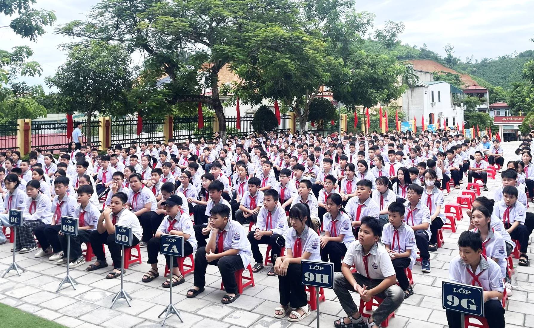 Lào Cai triển khai dạy học 2 buổi/ngày từ năm học 2025 - 2026