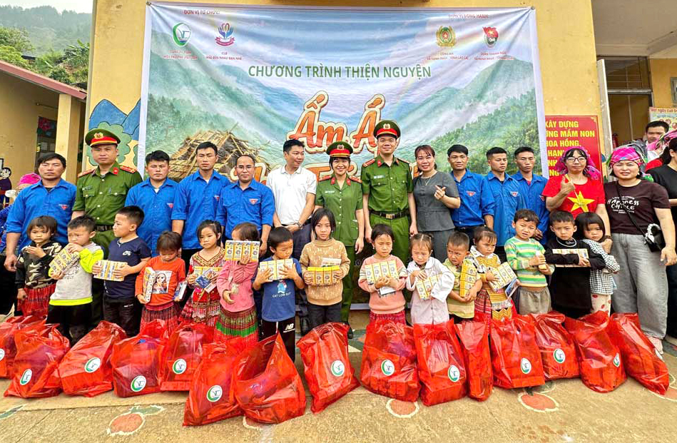 Triển khai Tháng hành động vì trẻ em năm 2026 với chủ đề “Trẻ em hạnh phúc, an toàn, vững bước trong kỷ nguyên số”
