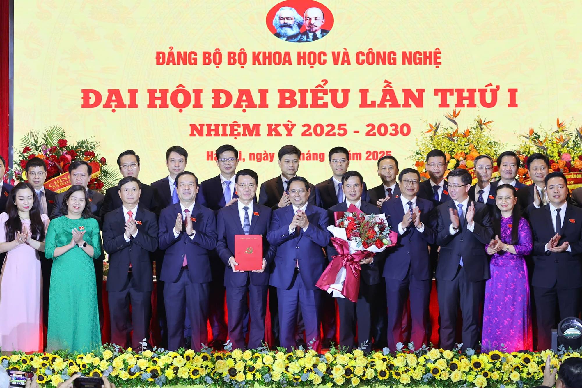 anh tin bai