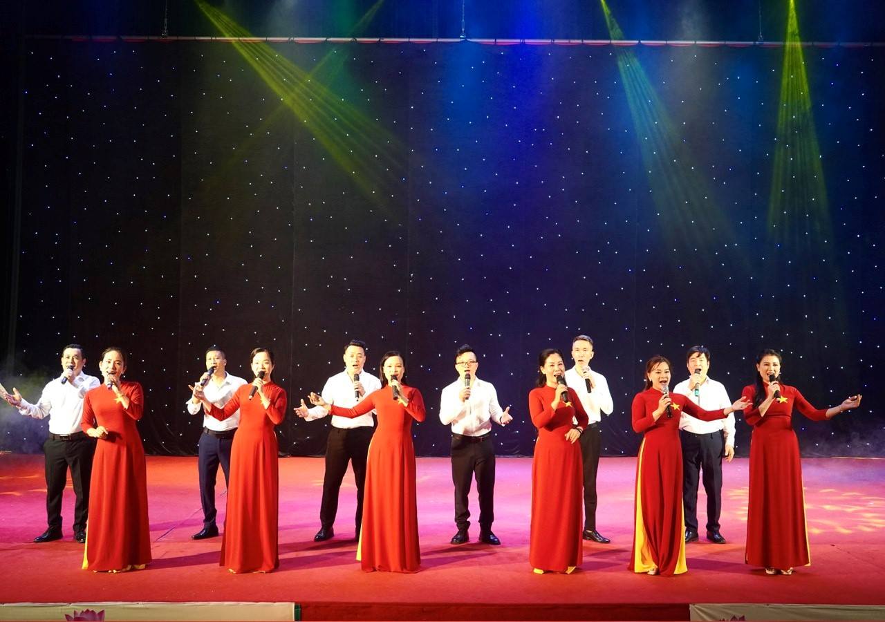 anh tin bai