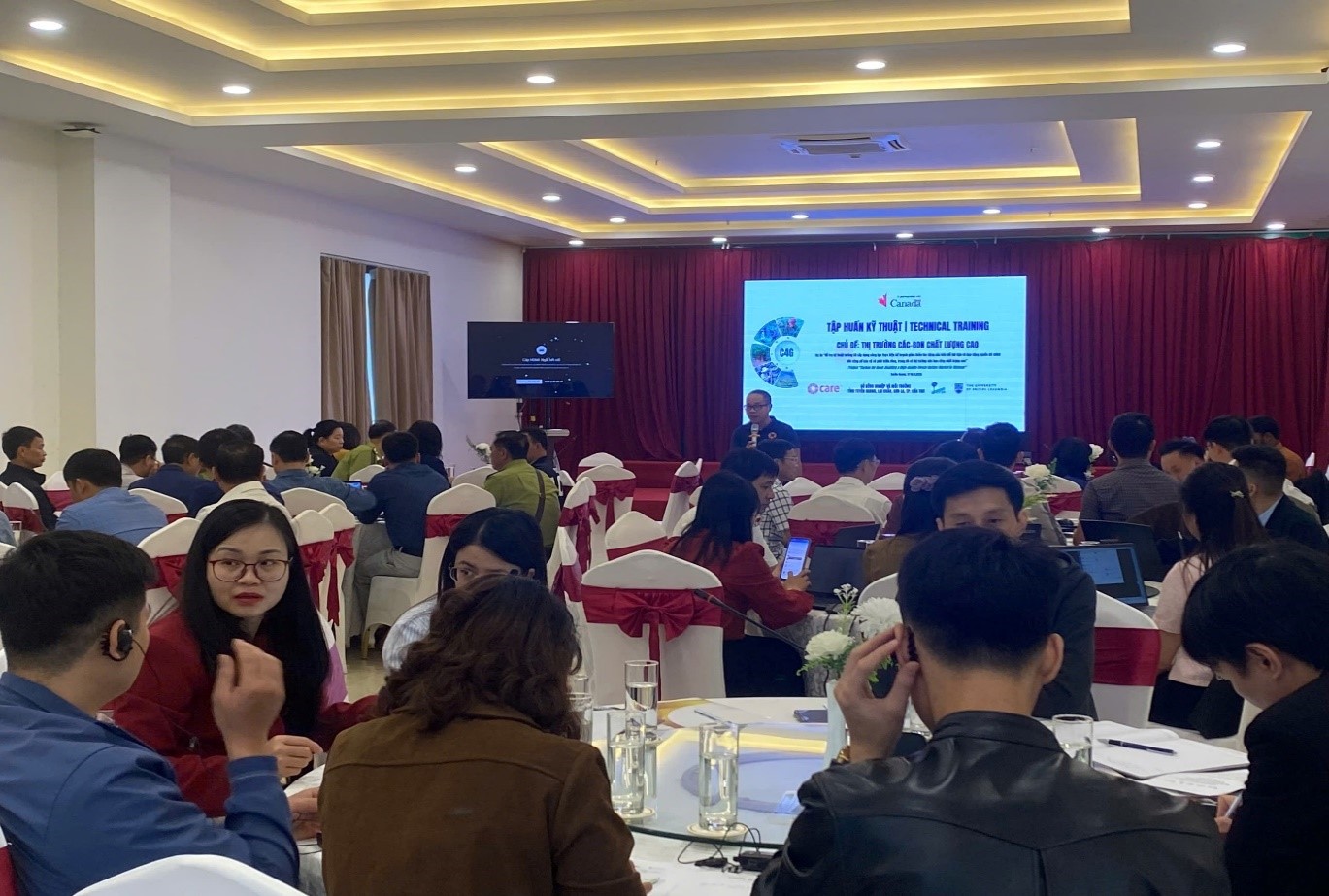 Tin tập huấn kỹ thuật về thị trường các-bon rừng chất lượng cao