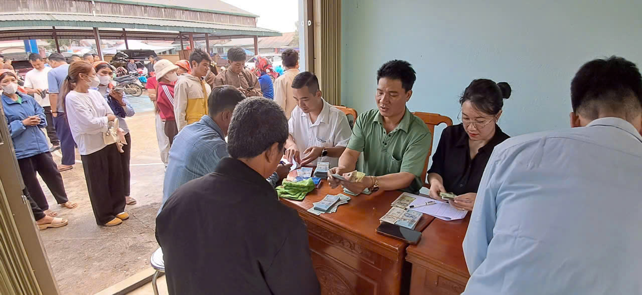 Thu Lũm: Gìn giữ rừng từ phong tục đến chính sách chi trả dịch vụ môi trường rừng