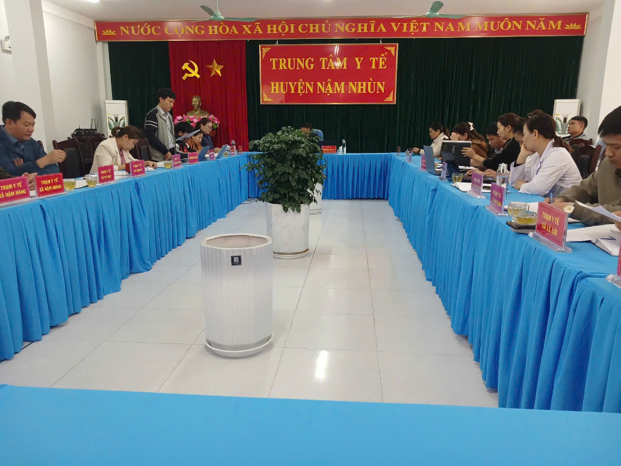 HỘI NGHỊ GIAO BAN CÔNG TÁC Y TẾ QUÝ I, PHƯƠNG HƯỚNG NHIỆM VỤ QUÝ II NĂM 2025