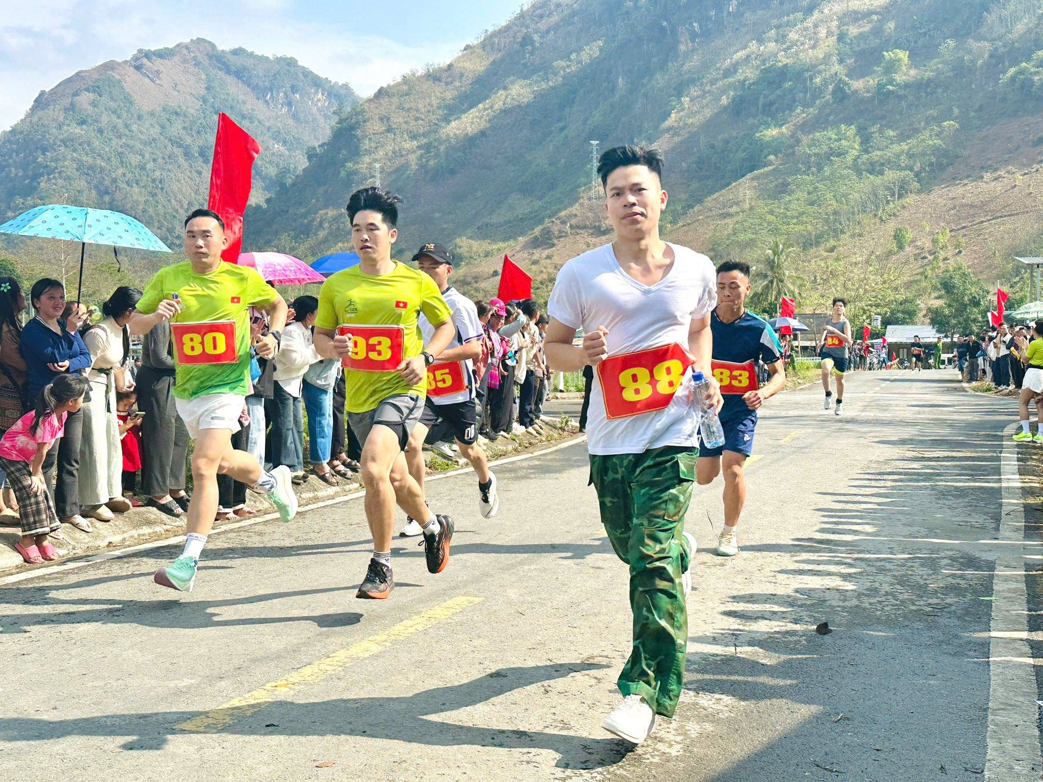 anh tin bai
