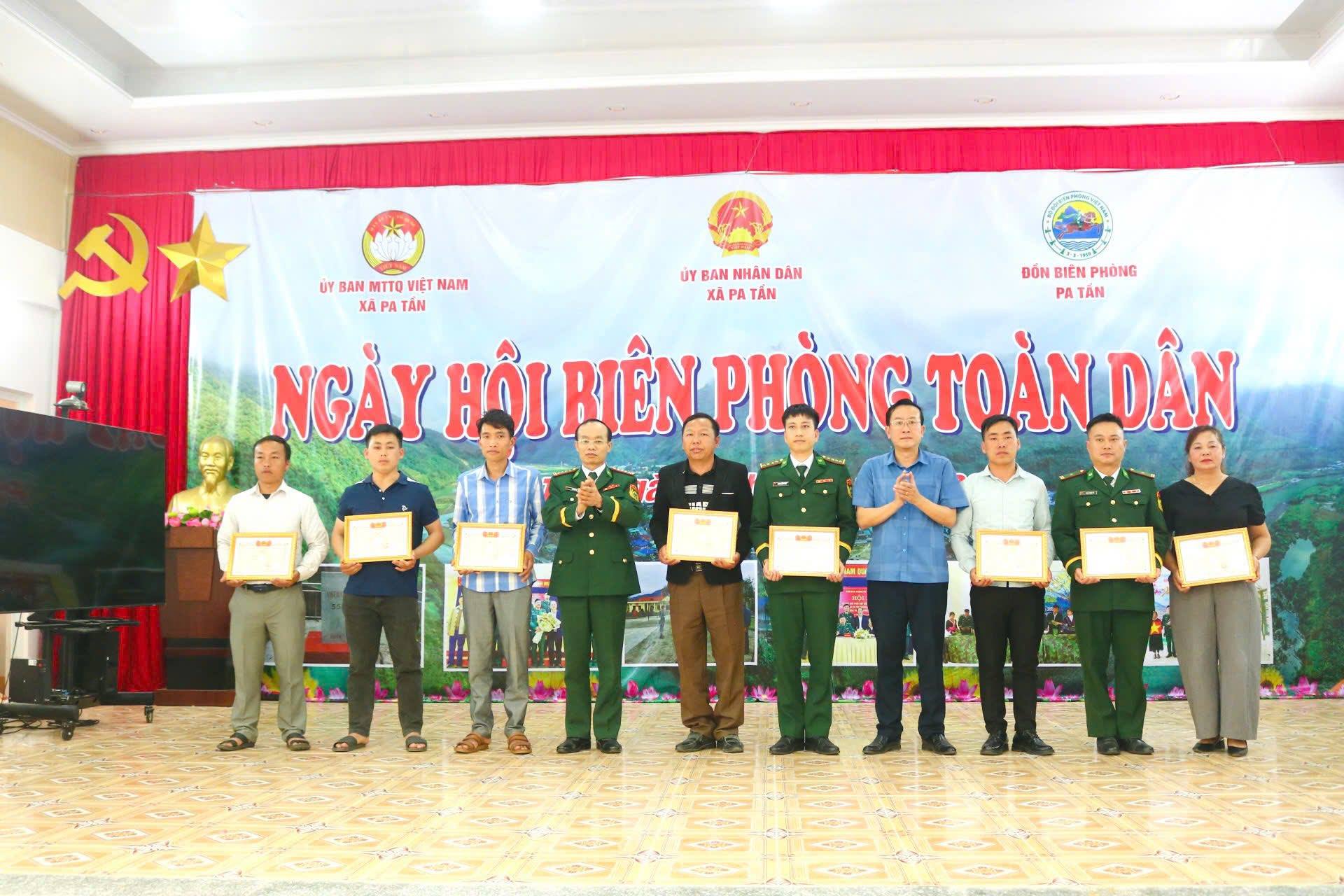 anh tin bai