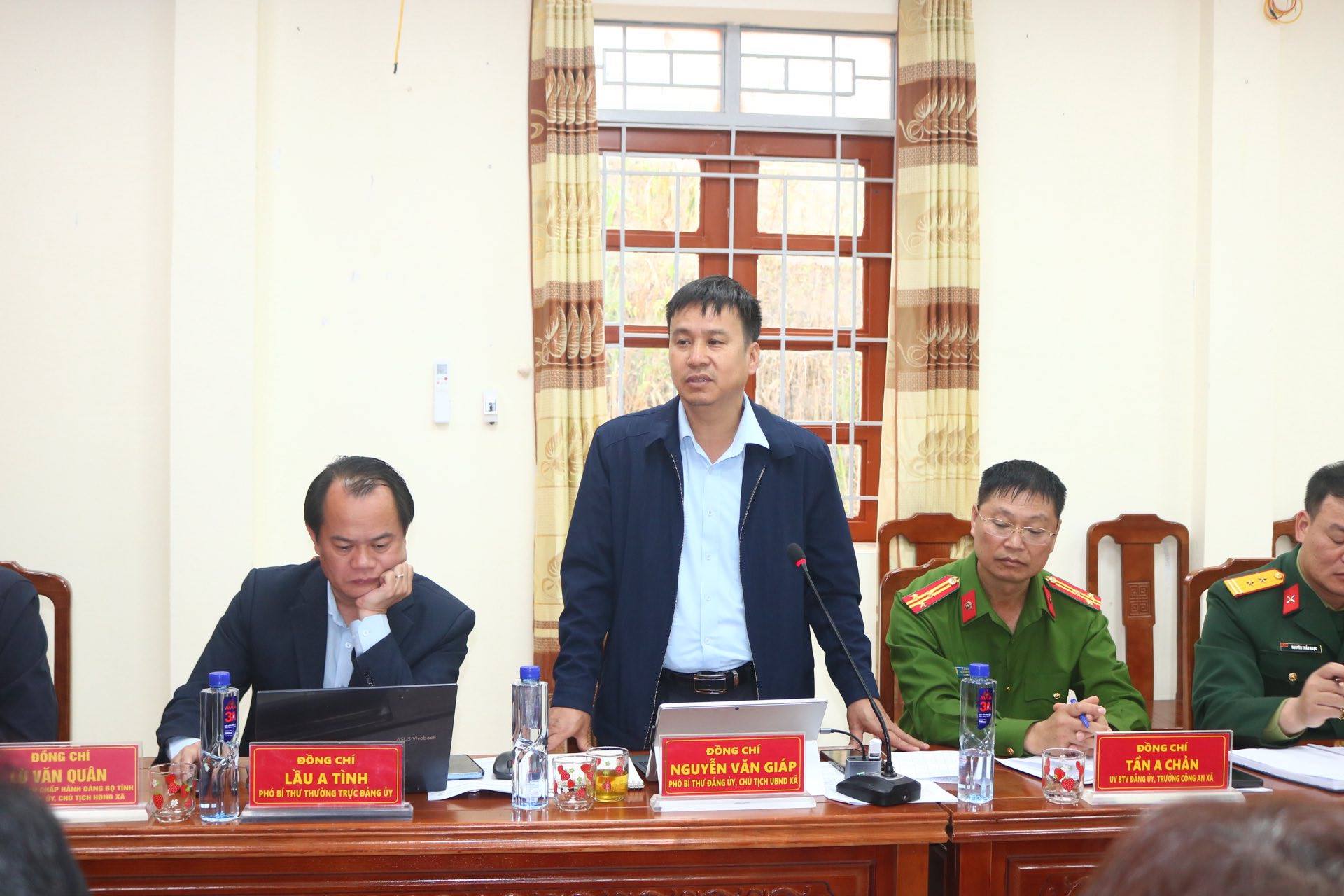 anh tin bai
