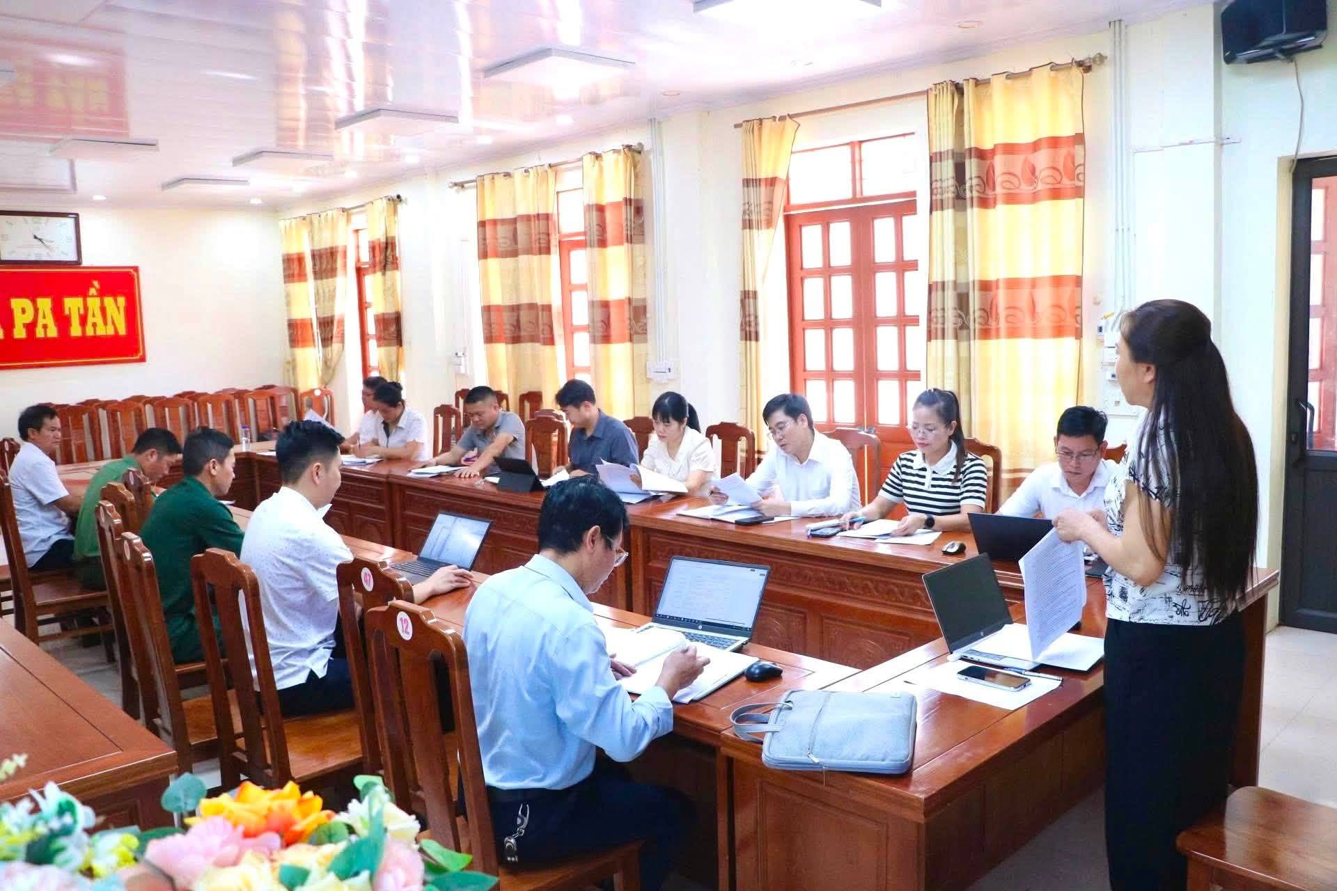 HỌP BAN TỔ CHỨC, BAN GIÁM KHẢO TỔ CHỨC CÁC HOẠT ĐỘNG VĂN NGHỆ, THỂ THAO CHÀO MỪNG KỶ NIỆM NGÀY CÁCH MẠNG THÁNG TÁM THÀNH CÔNG VÀ NGÀY QUỐC KHÁNH 2/9