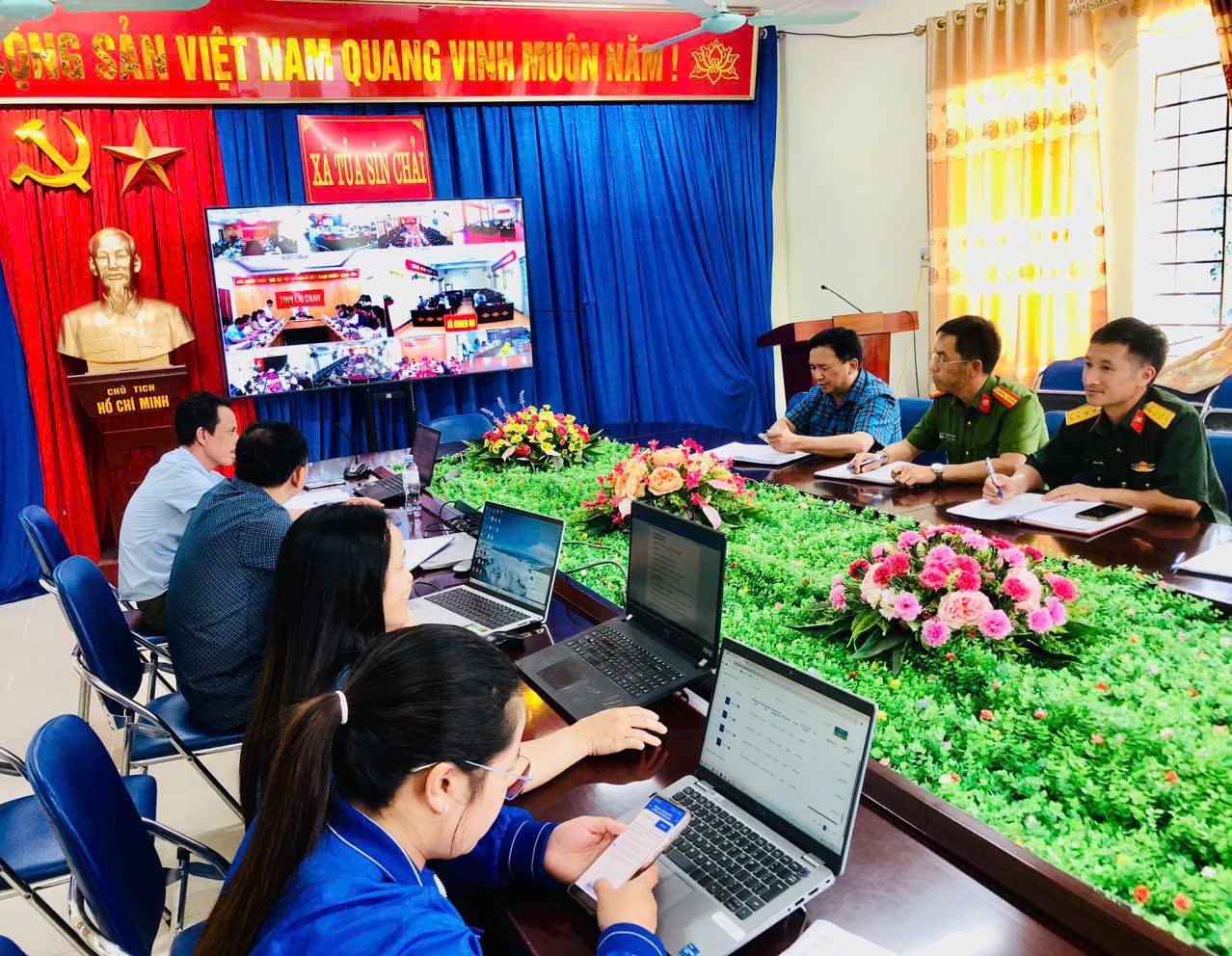XÃ TỦA SÍN CHẢI THAM DỰ HỘI NGHỊ TRỰC TUYẾN VỚI BAN CHỈ ĐẠO TỈNH VỀ TRIỂN KHAI KHÁM SỨC KHỎE ĐỊNH KỲ, KHÁM SÀNG LỌC MIỄN PHÍ CHO NHÂN DÂN