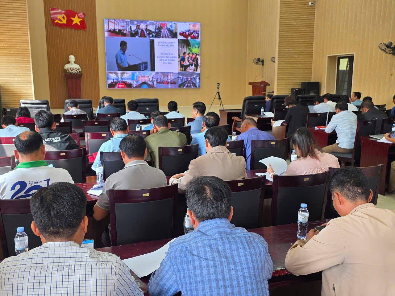 TỦA SÍN CHẢI THAM DỰ HỘI NGHỊ HƯỚNG DẪN RÀ SOÁT HỘ NGHÈO, HỘ CẬN NGHÈO NĂM 2026