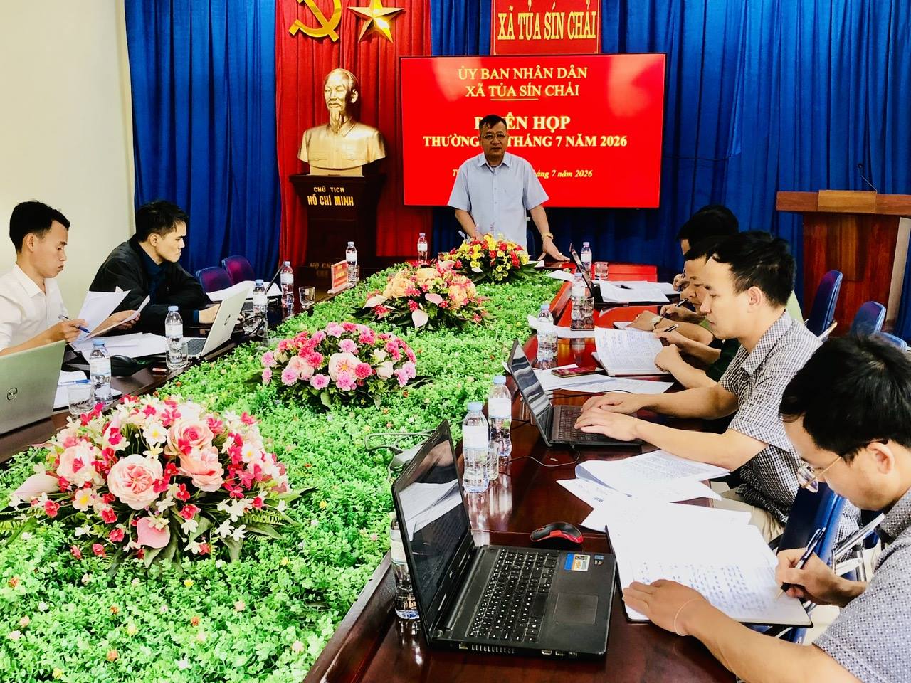PHIÊN HỌP THƯỜNG KỲ ỦY BAN NHÂN DÂN XÃ TỦA SÍN CHẢI THÁNG 7 NĂM 2026