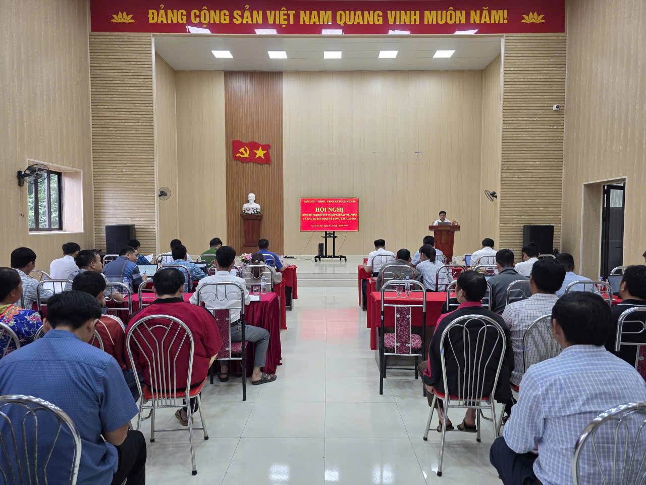 Xã Tủa Sín Chải tổ chức Hội nghị công bố các quyết định về sắp xếp, sáp nhập bản và các quyết định về công tác cán bộ