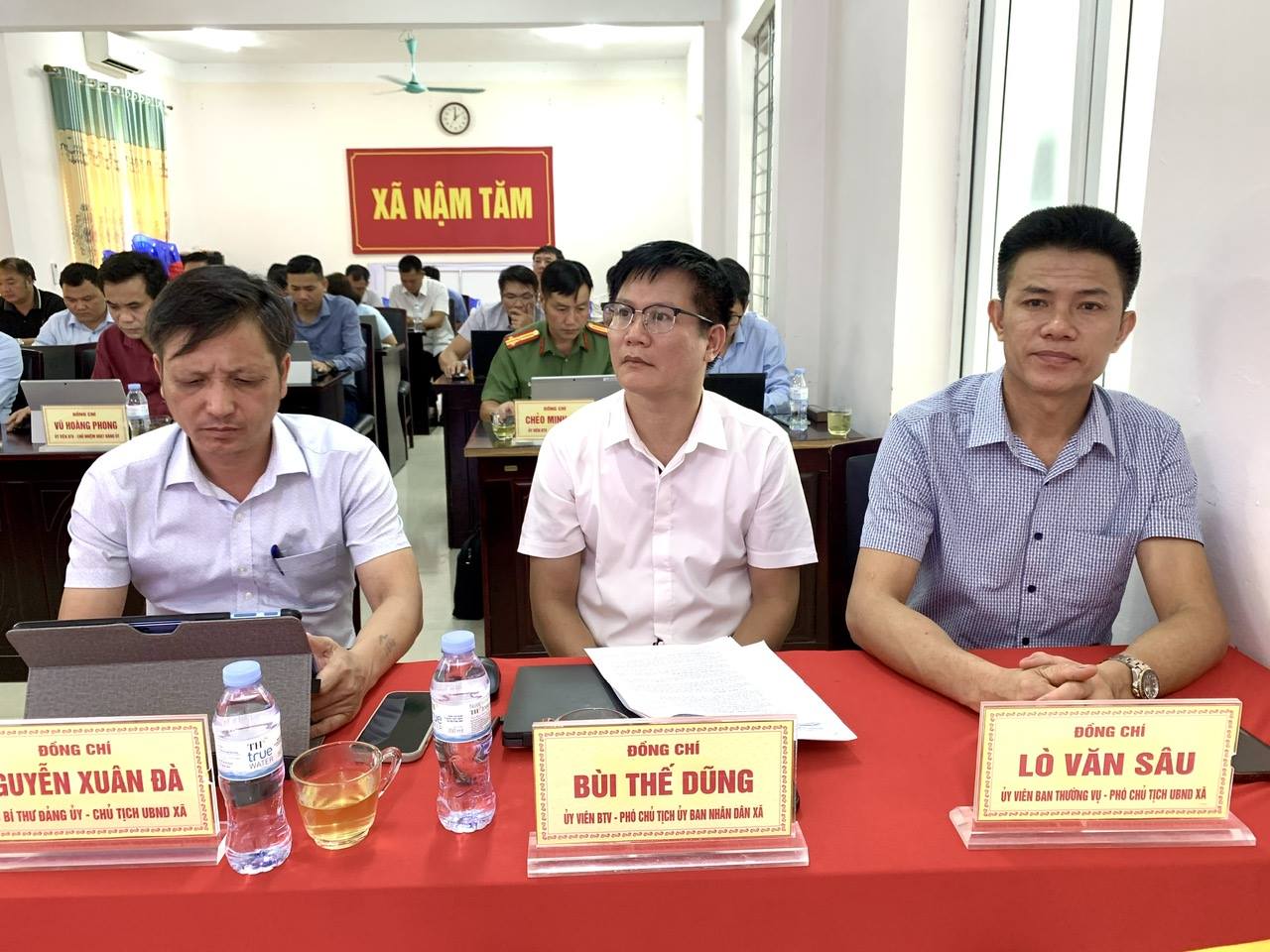 anh tin bai