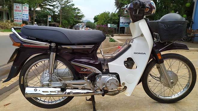Quy định về giải quyết đăng ký sang tên xe đối với xe đã chuyển quyền sở hữu qua nhiều tổ chức, cá nhân.