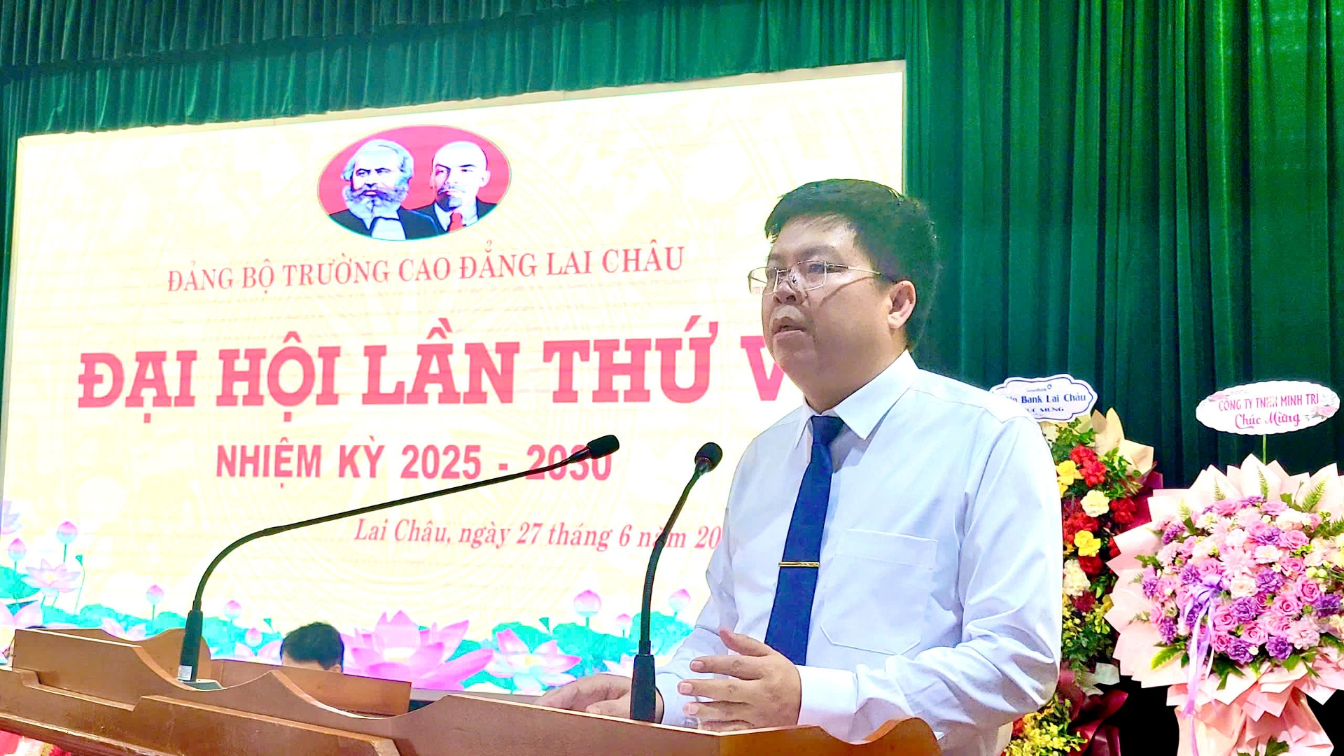 anh tin bai