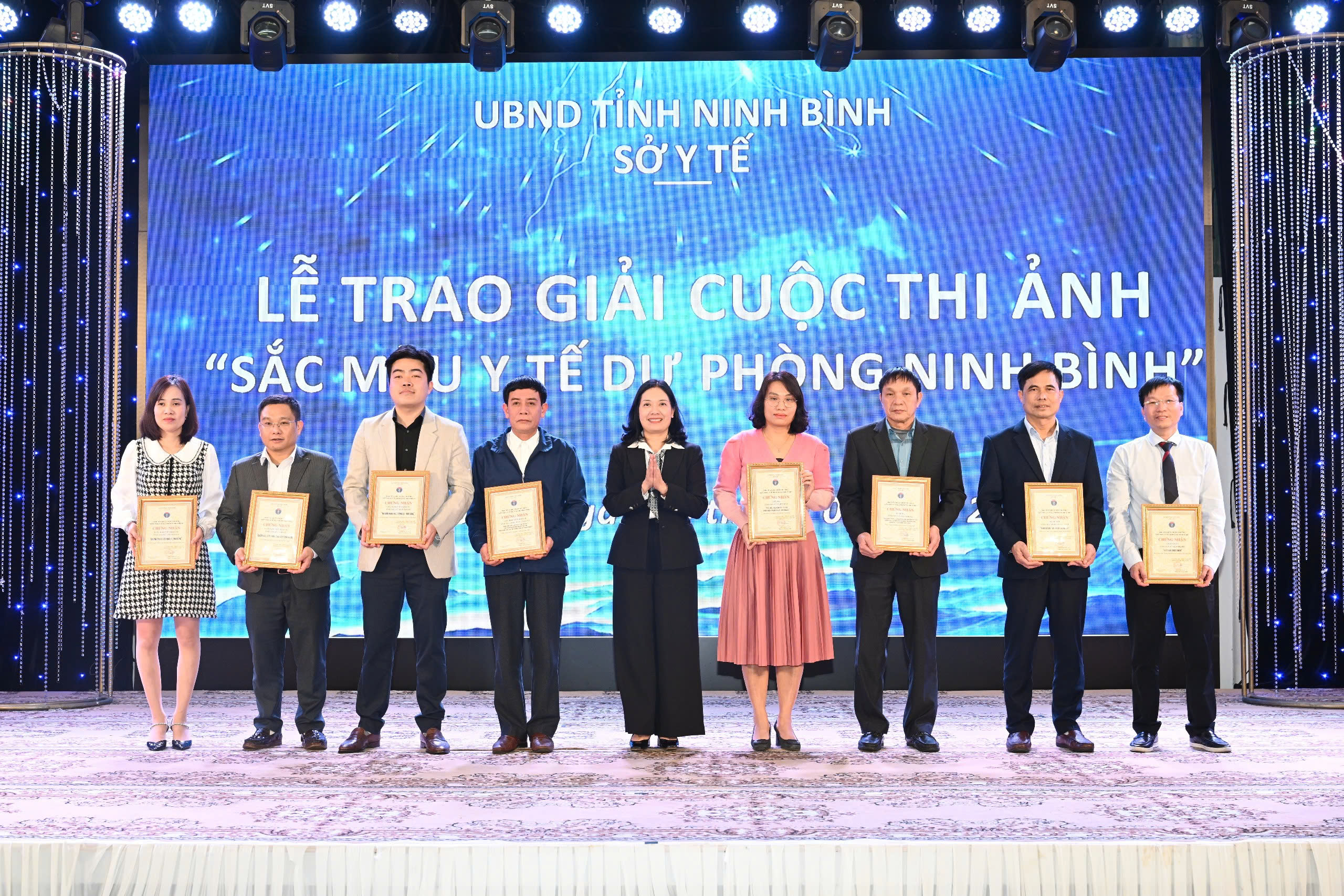 anh tin bai