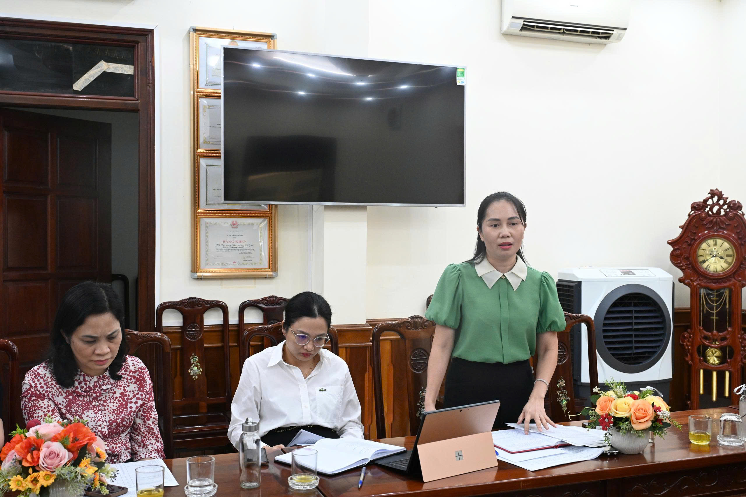 anh tin bai