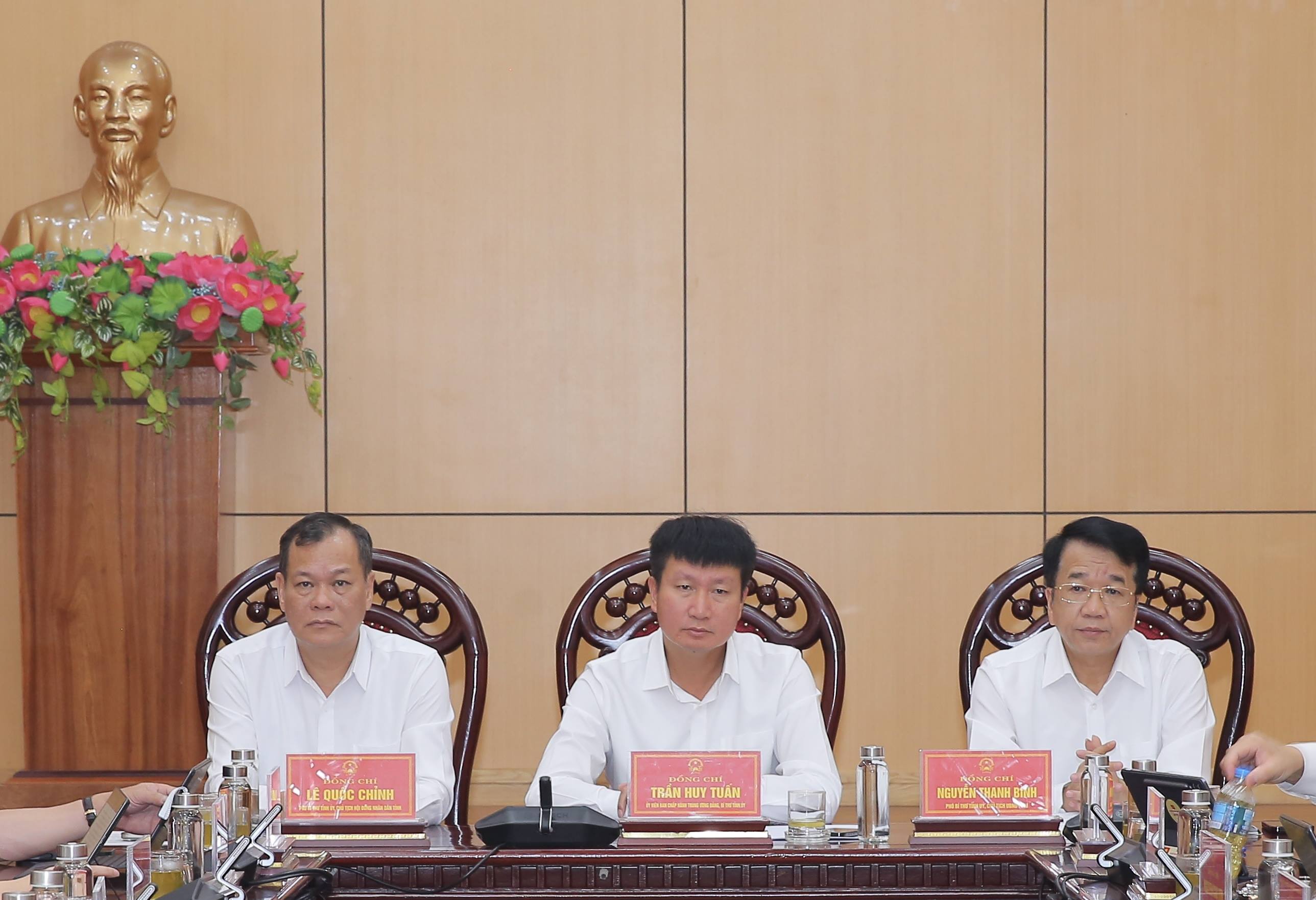 anh tin bai