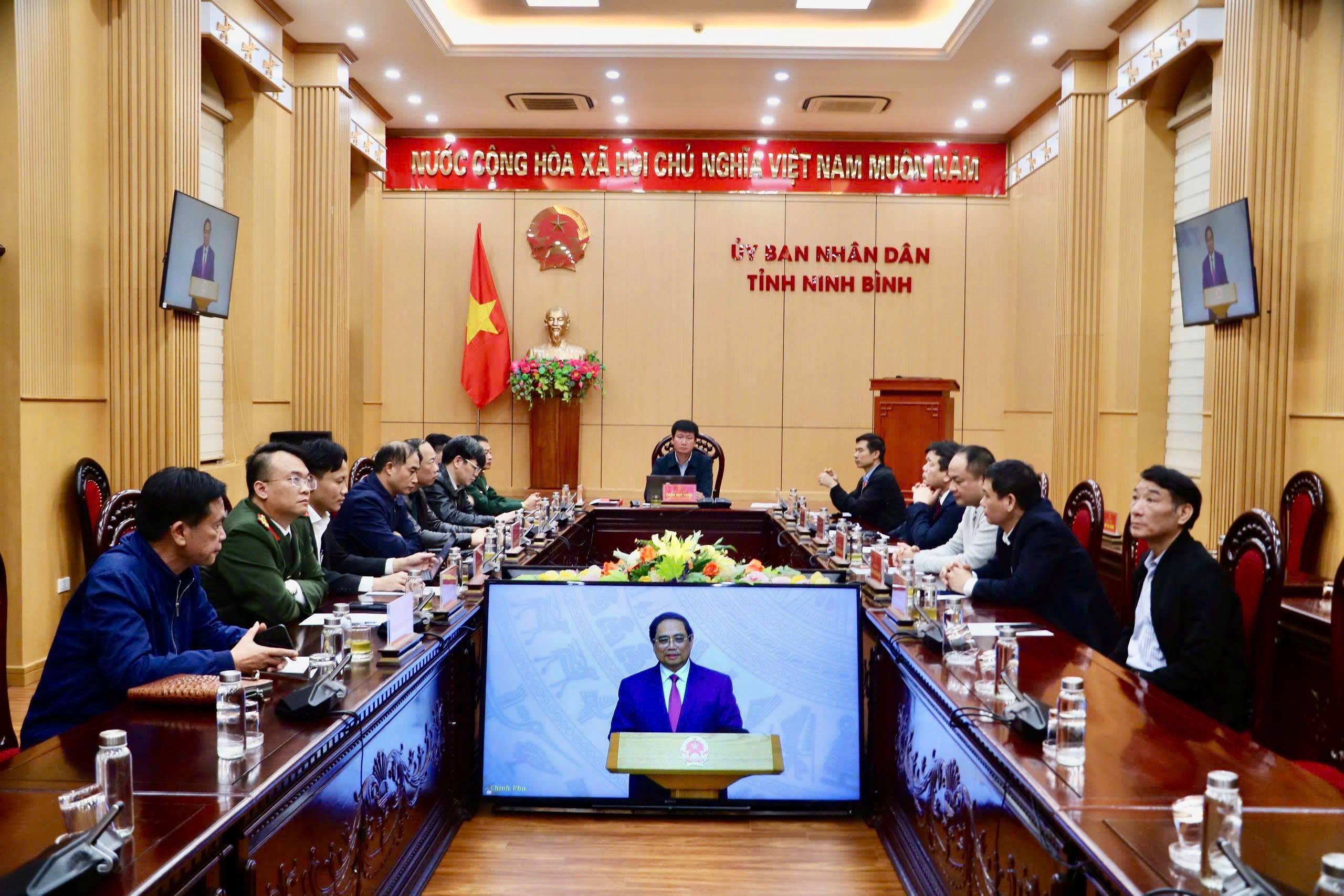 Thủ tướng Chính phủ Phạm Minh Chính chủ trì hội nghị tổng kết công tác Ngoại giao kinh tế năm 2025, triểm khai nhiệm vụ năm 2026