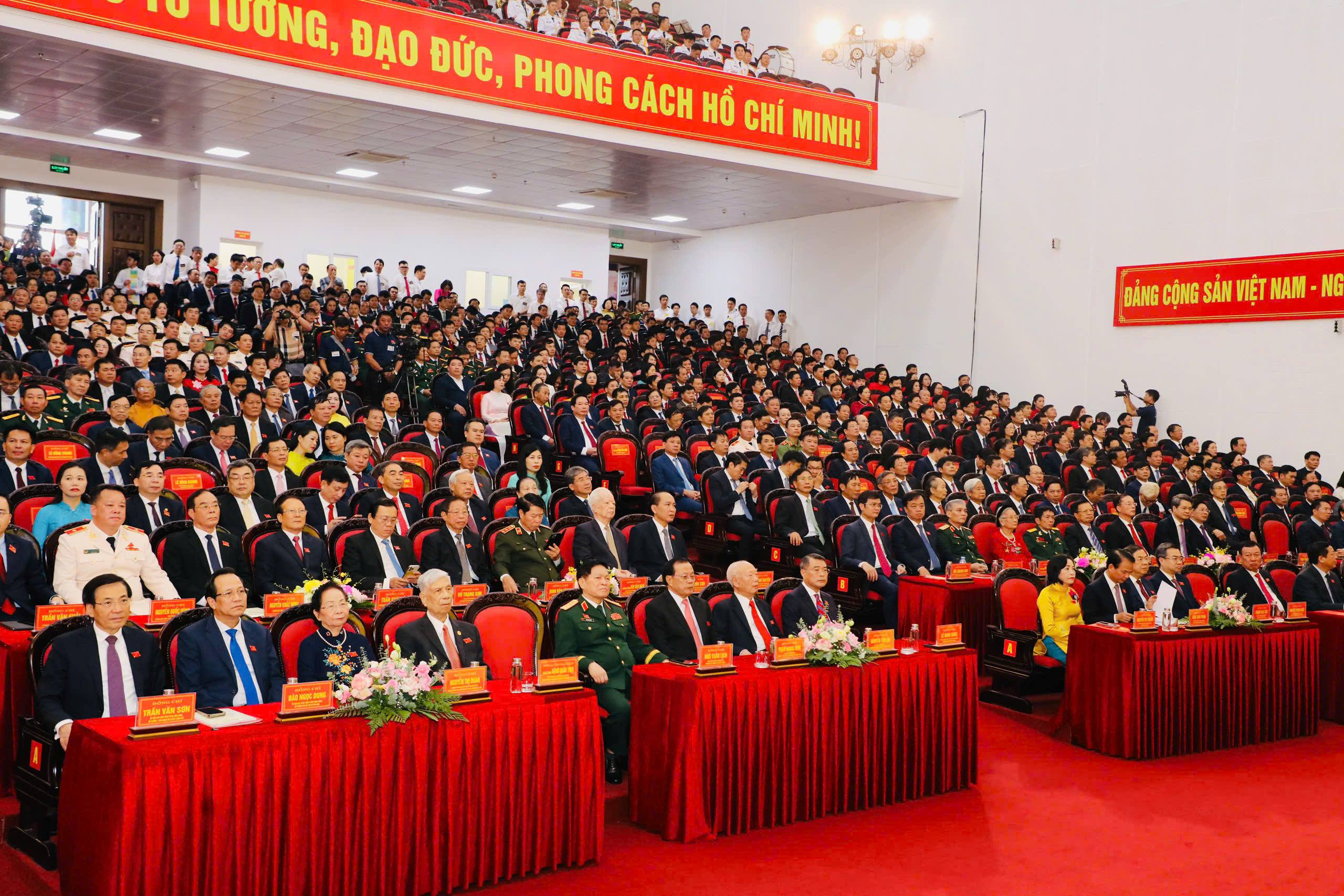 anh tin bai