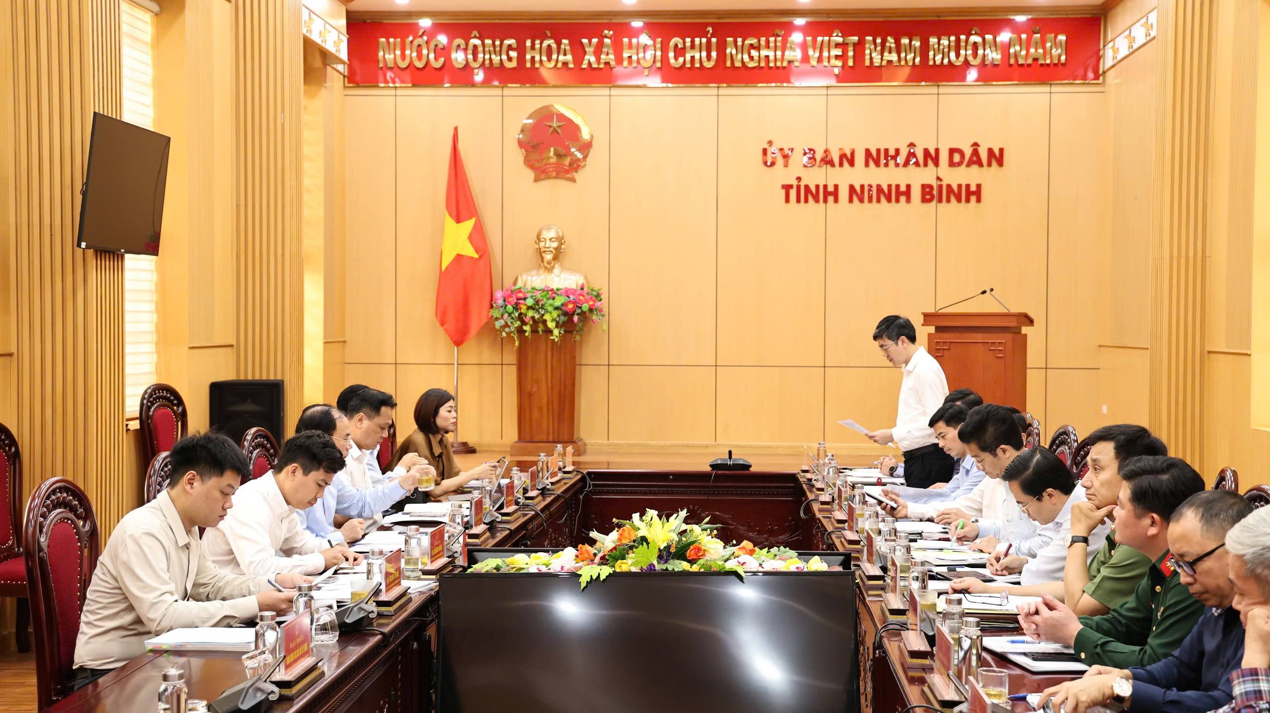 UBND tỉnh làm việc với Đoàn công tác Bộ Xây dựng về phát triển nhà ở xã hội