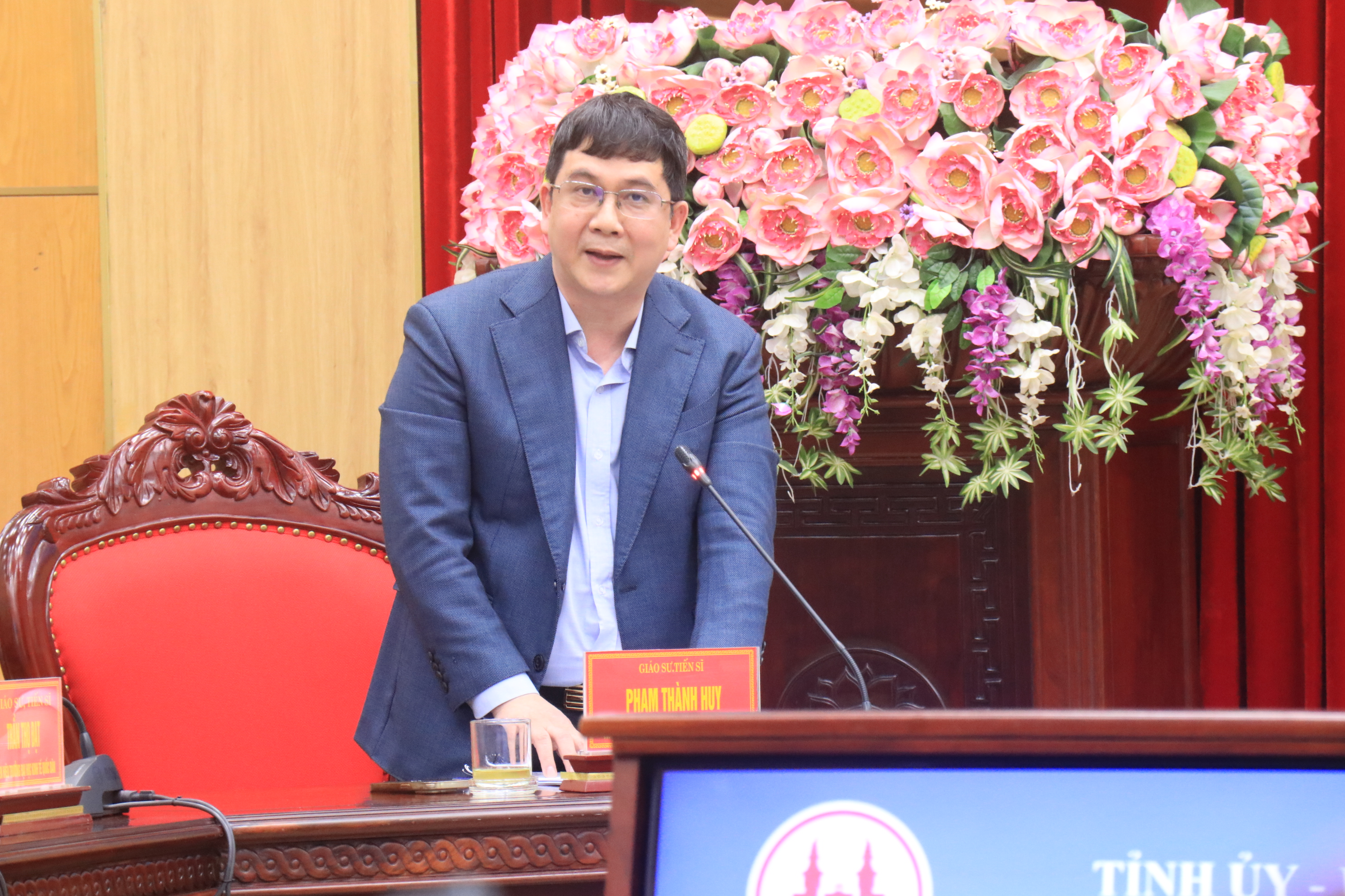 anh tin bai