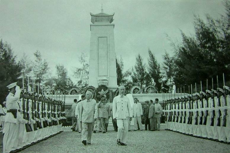 Tấm lòng của Bác Hồ với thương binh, liệt sĩ 