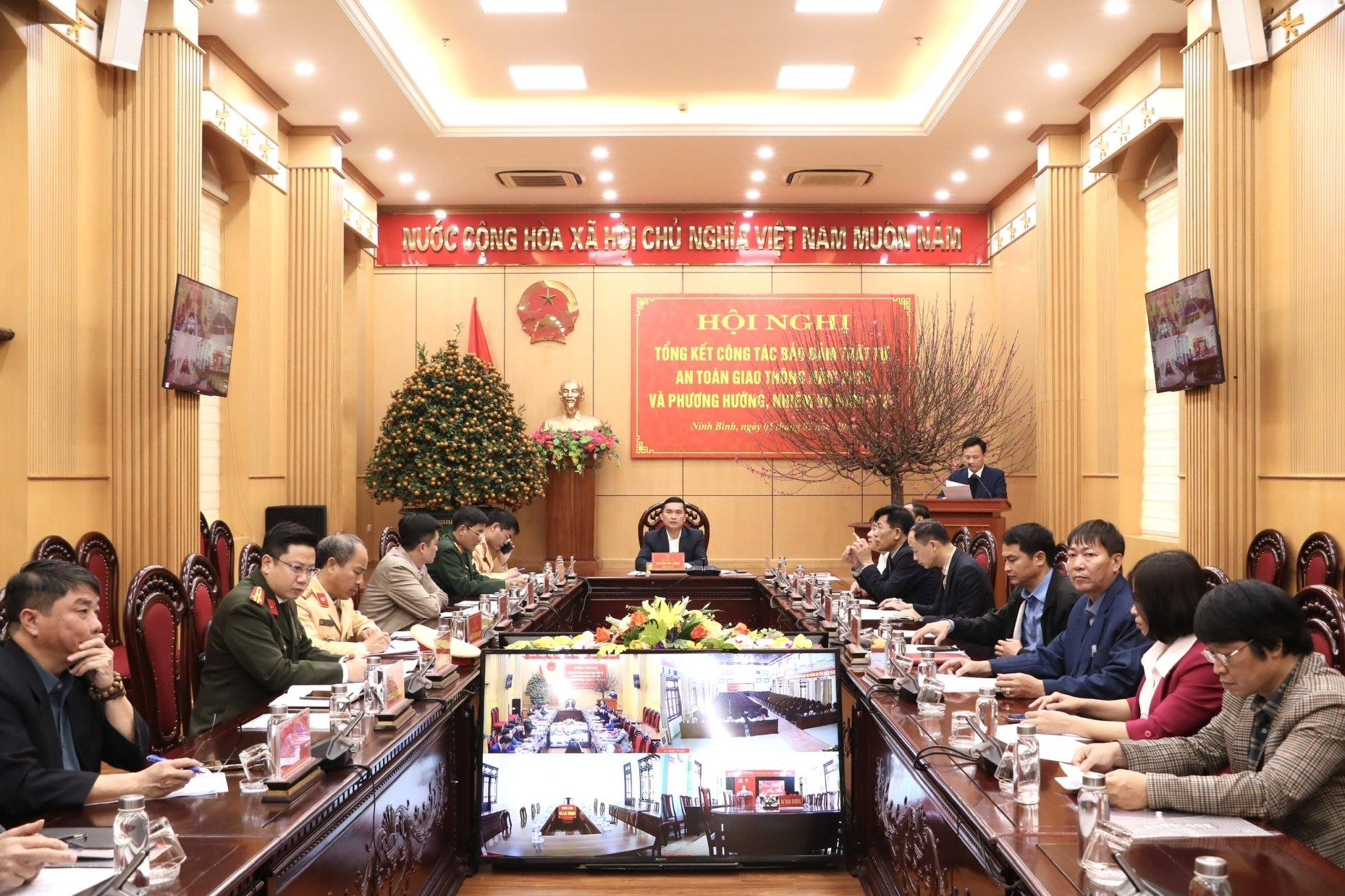 Hội nghị trực tuyến tổng kết công tác bảo đảm trật tự, an toàn giao thông năm 2025