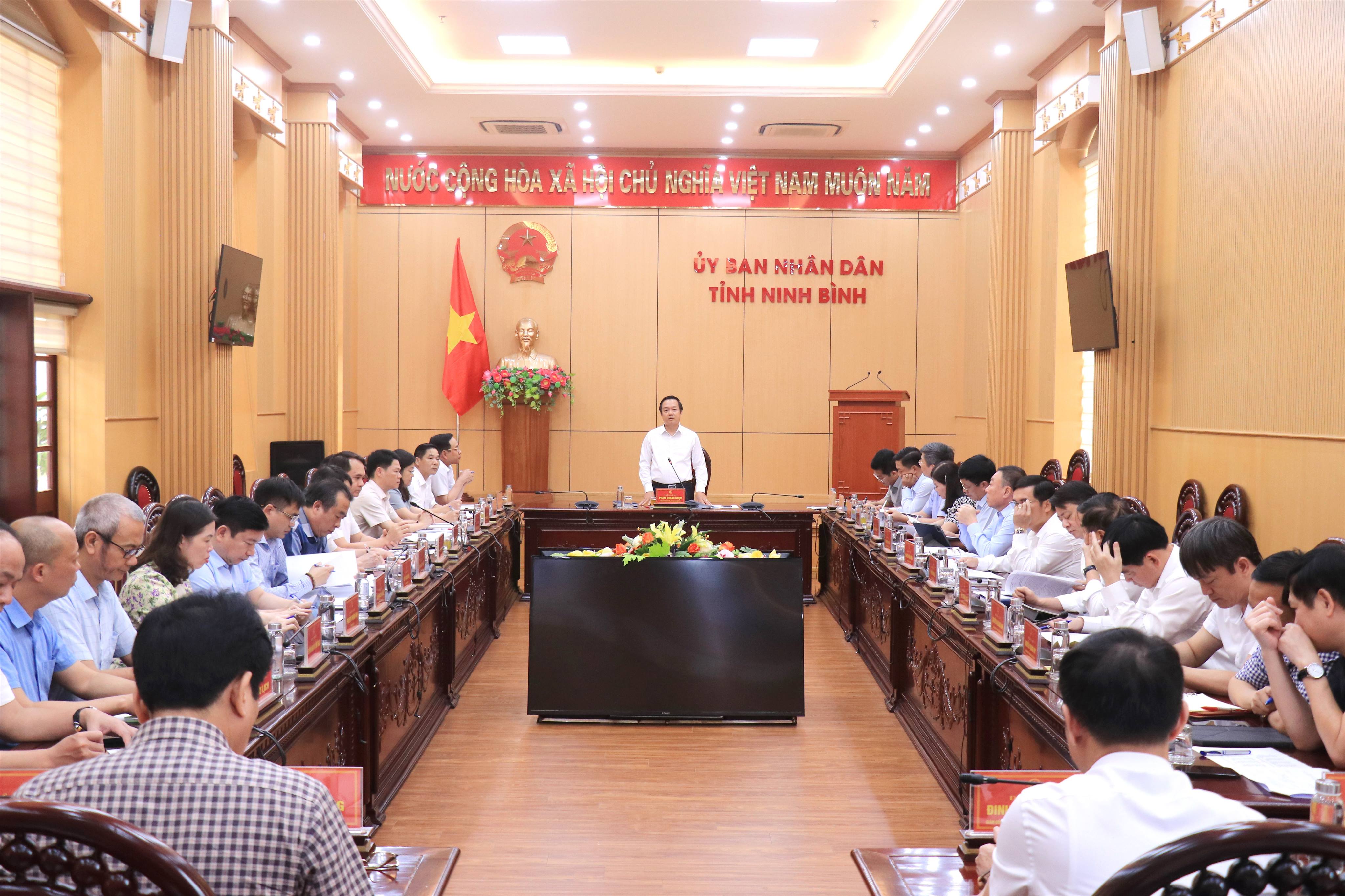 Hội nghị UBND tỉnh phiên thường kỳ tháng 8 năm 2025
