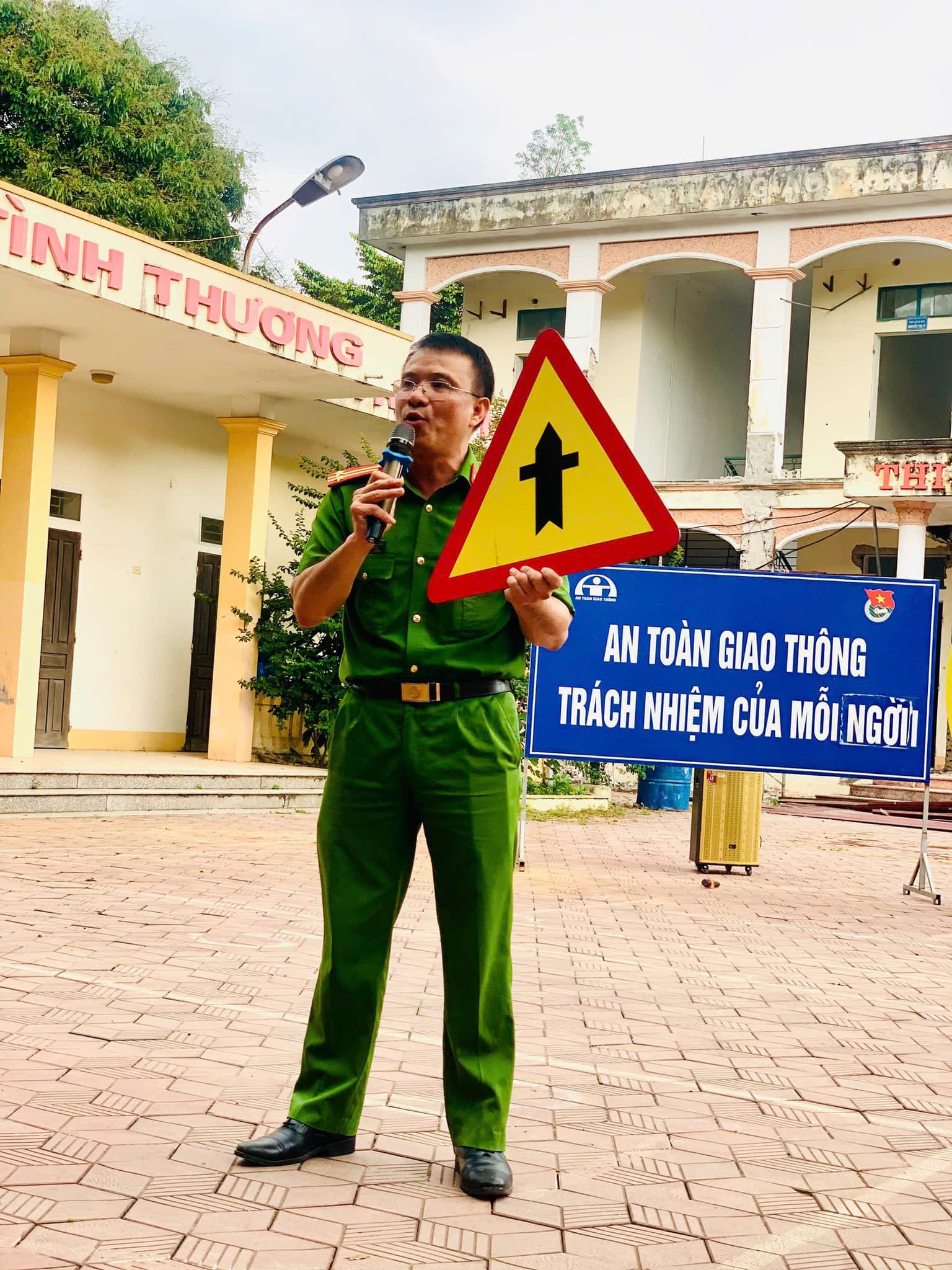 anh tin bai