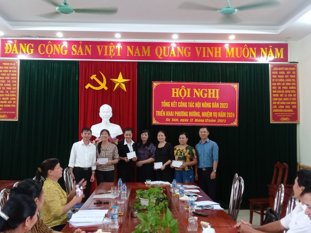anh tin bai