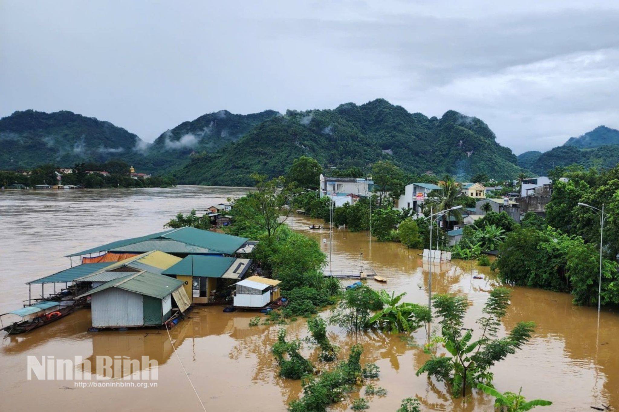 CÔNG ĐIỆN SỐ 08/CĐ-UBND: Chủ động ứng phó với lũ trên các tuyến sông