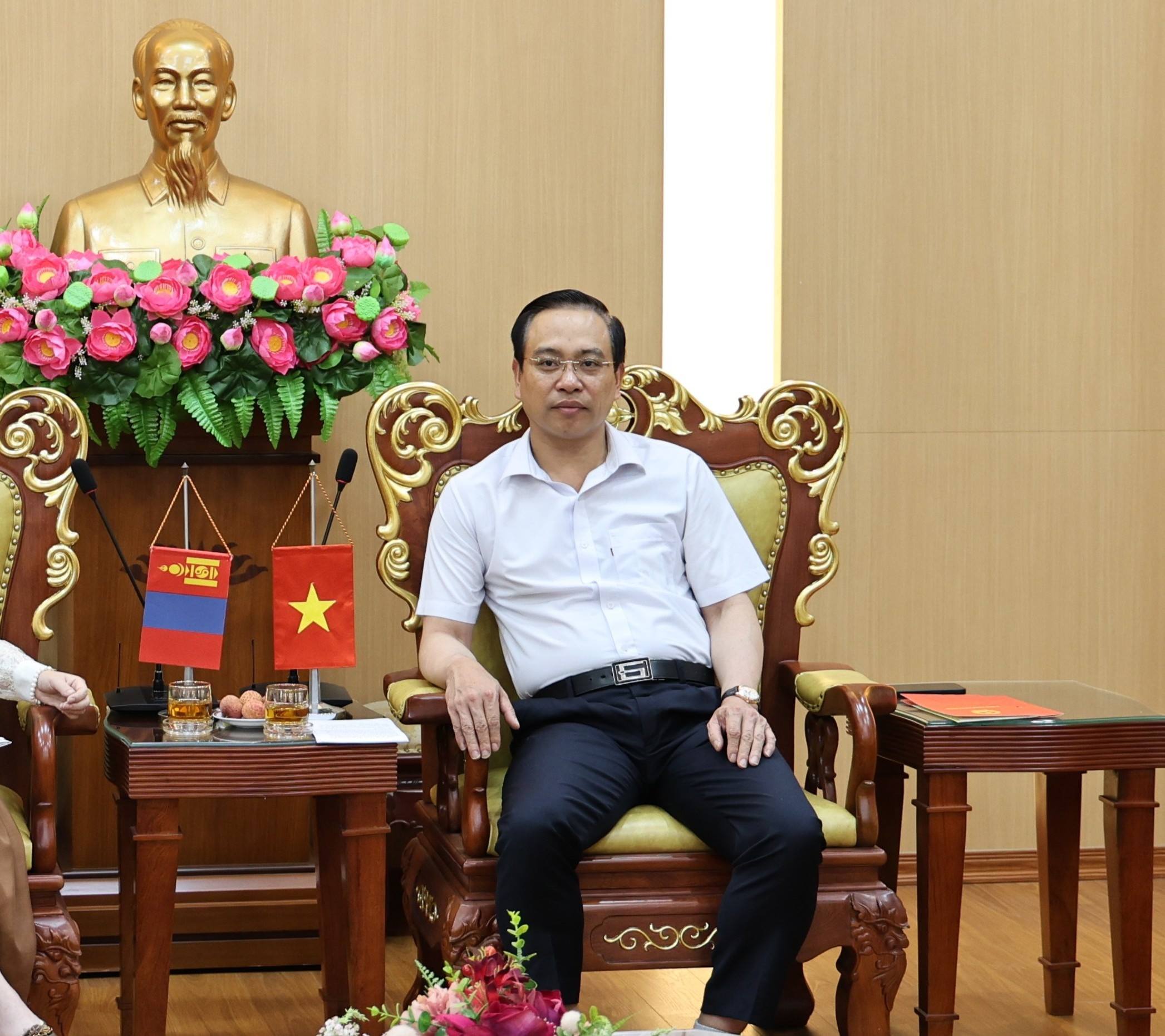 anh tin bai