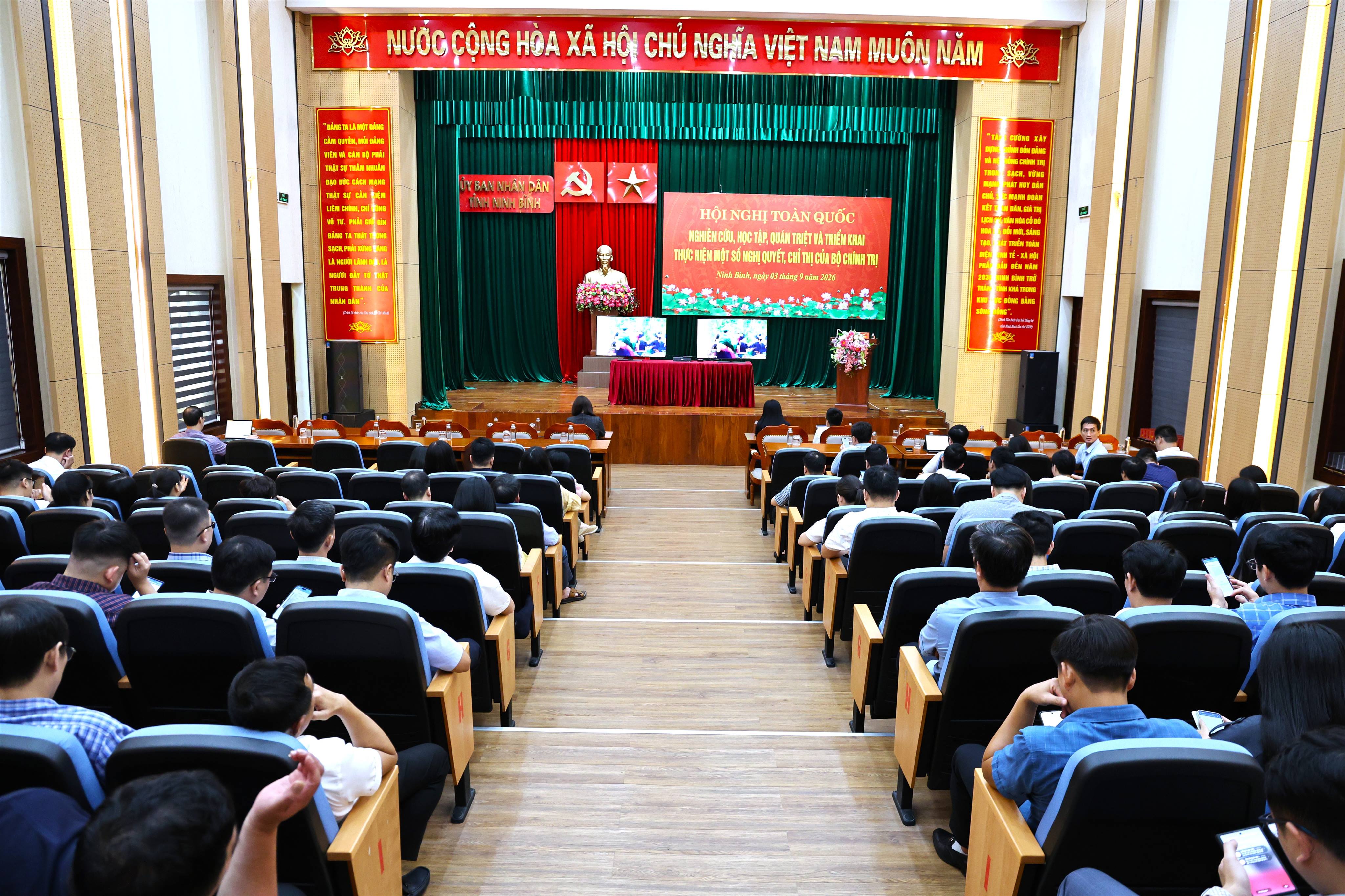 anh tin bai