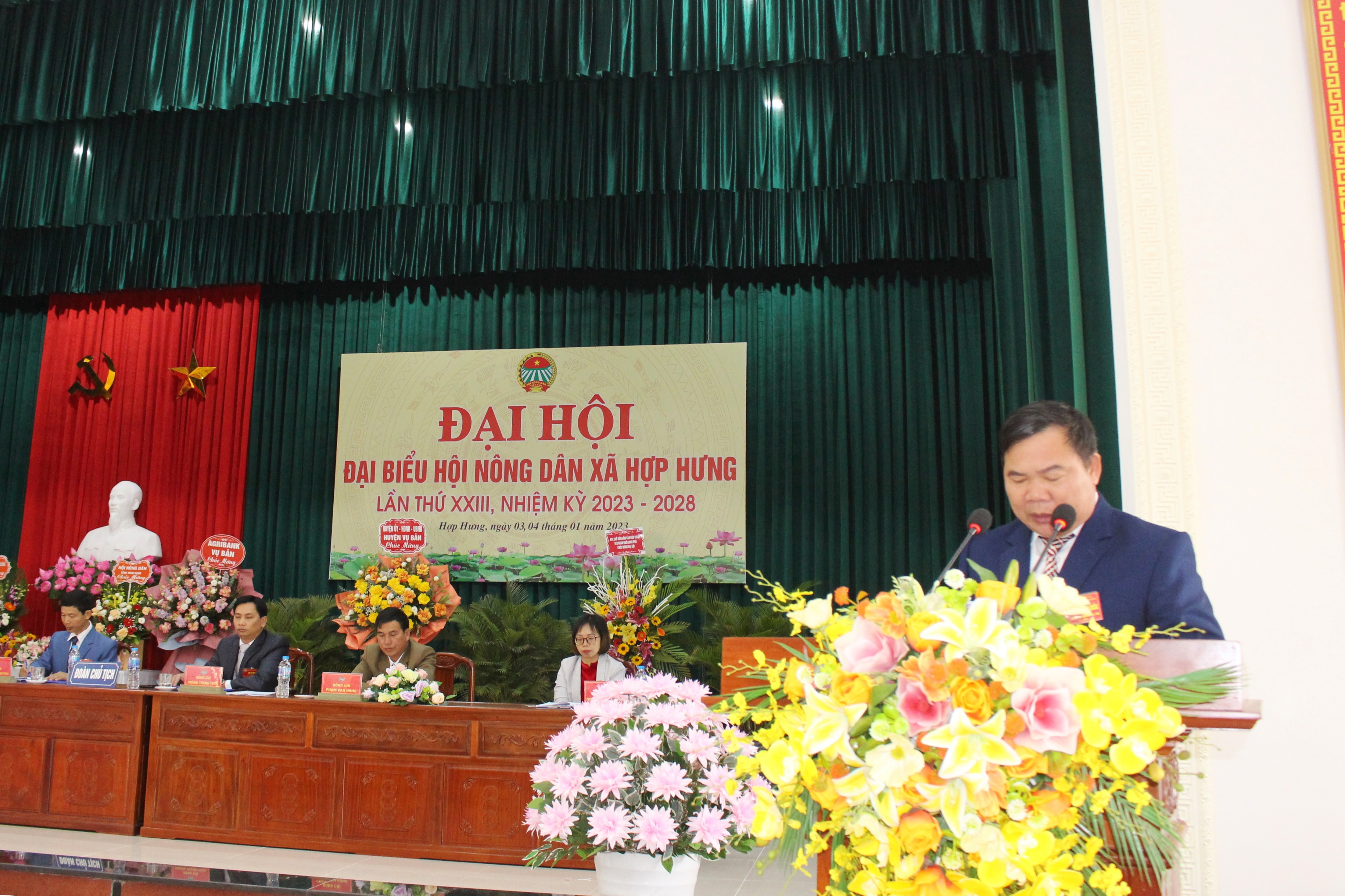 anh tin bai