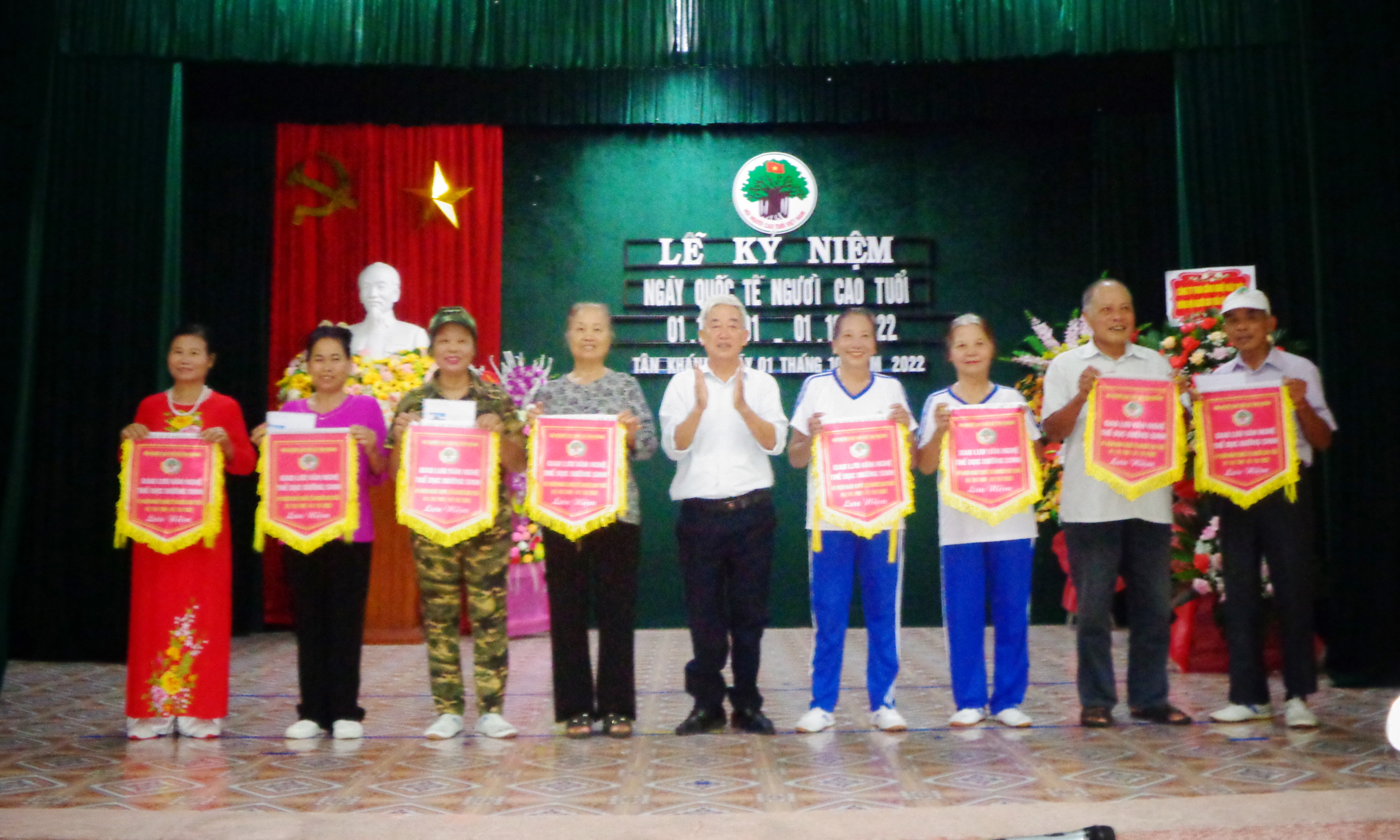 anh tin bai