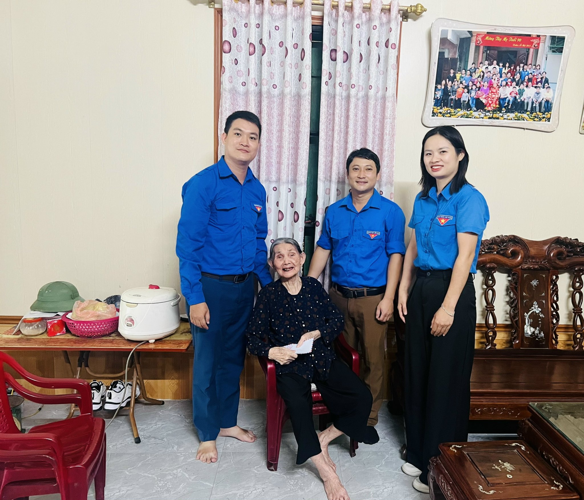 anh tin bai