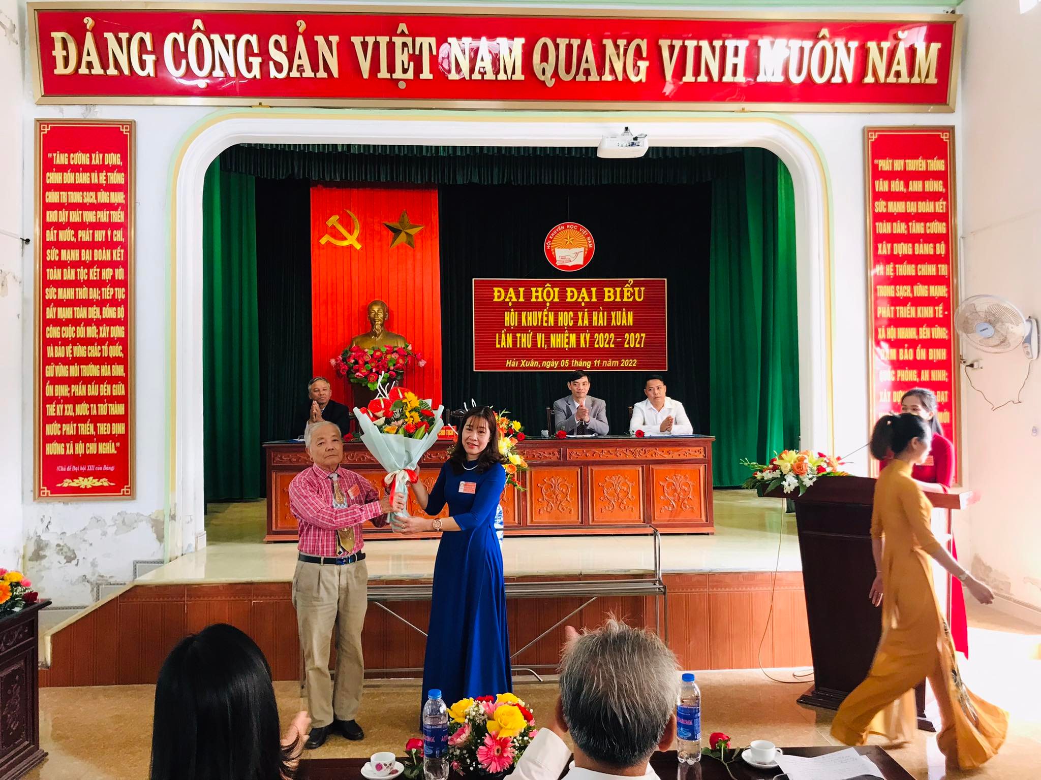 anh tin bai