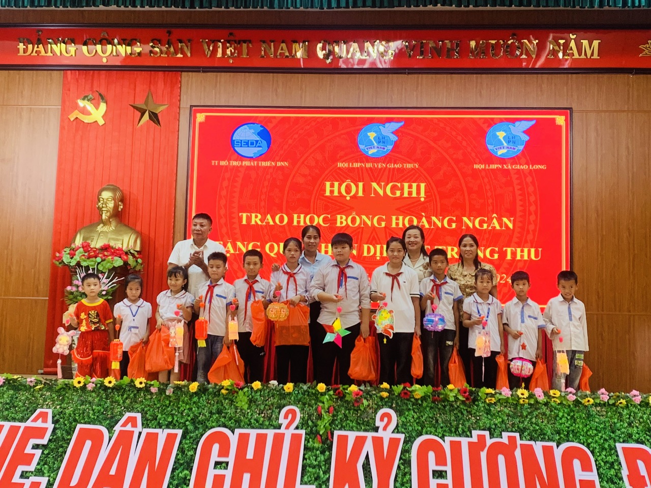 anh tin bai