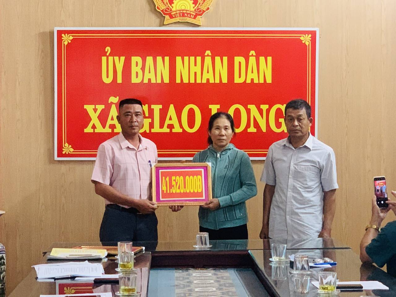 anh tin bai