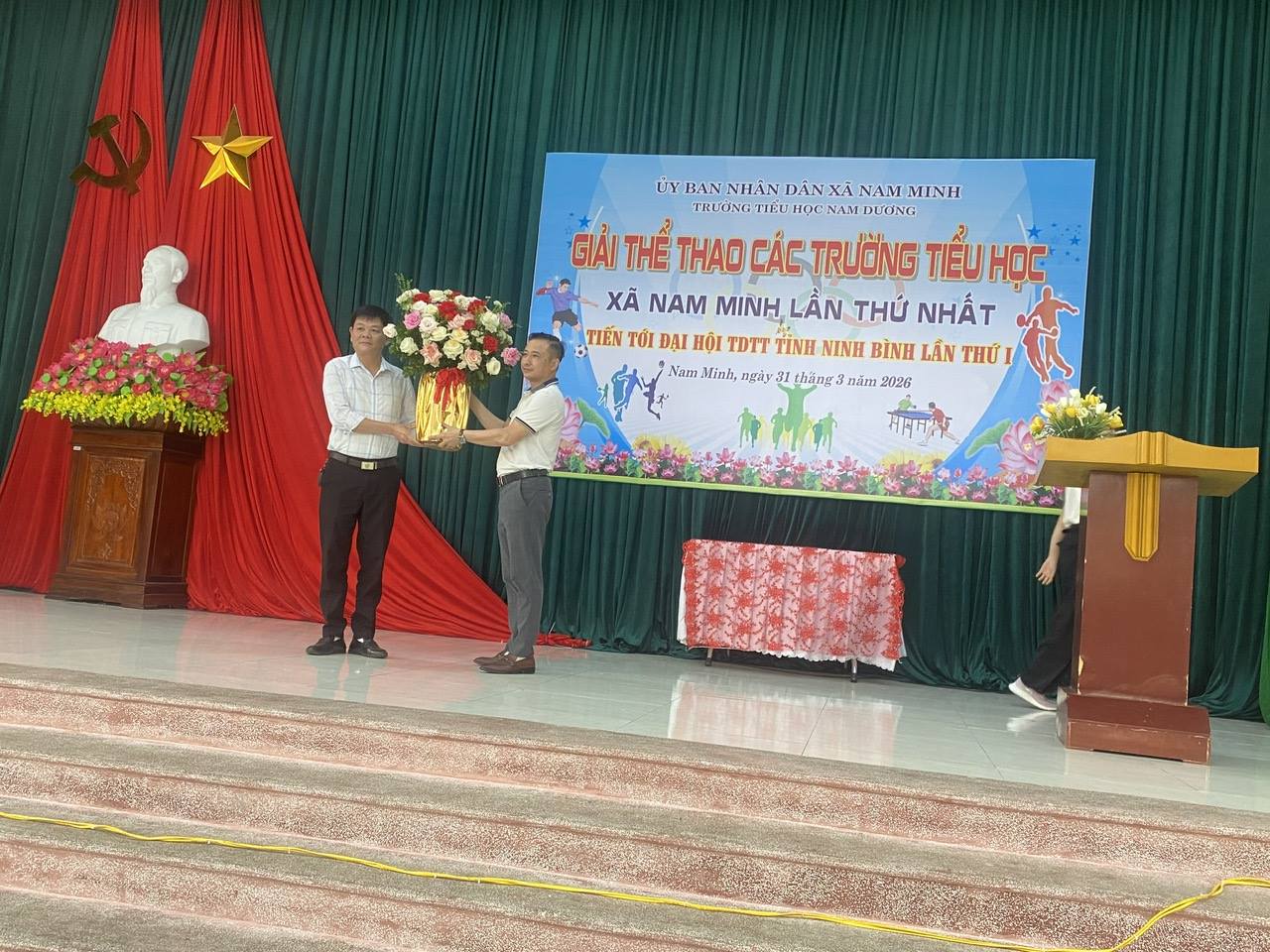 anh tin bai