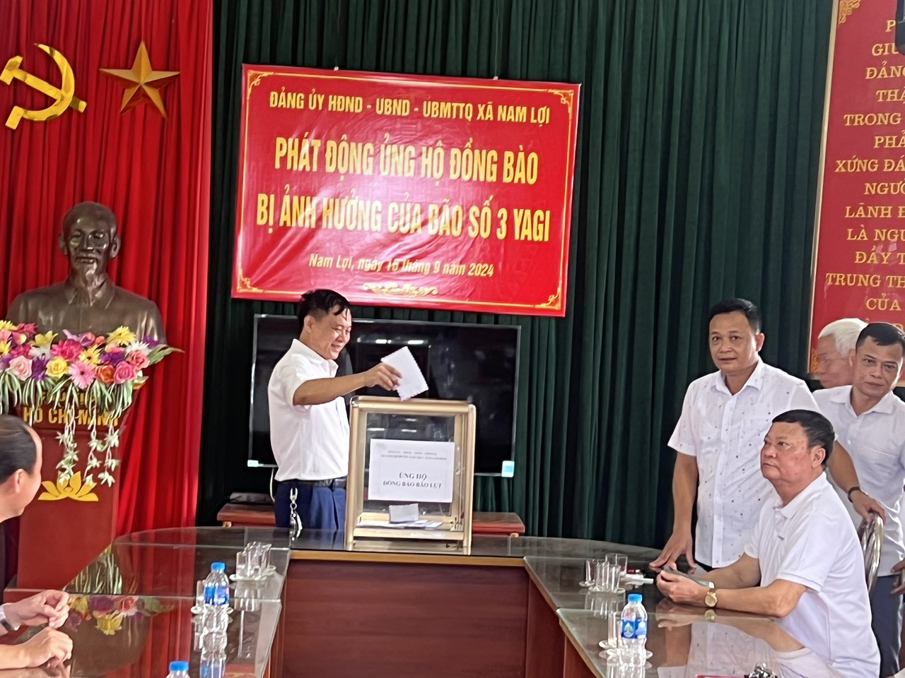 anh tin bai