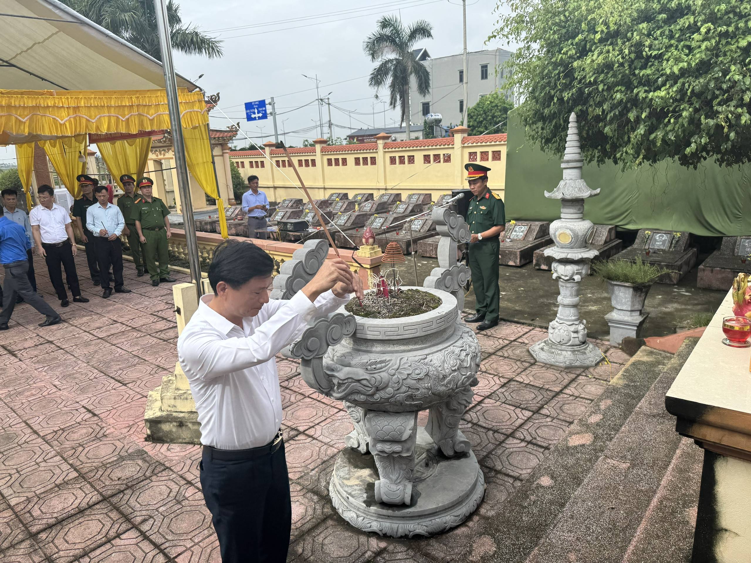 anh tin bai
