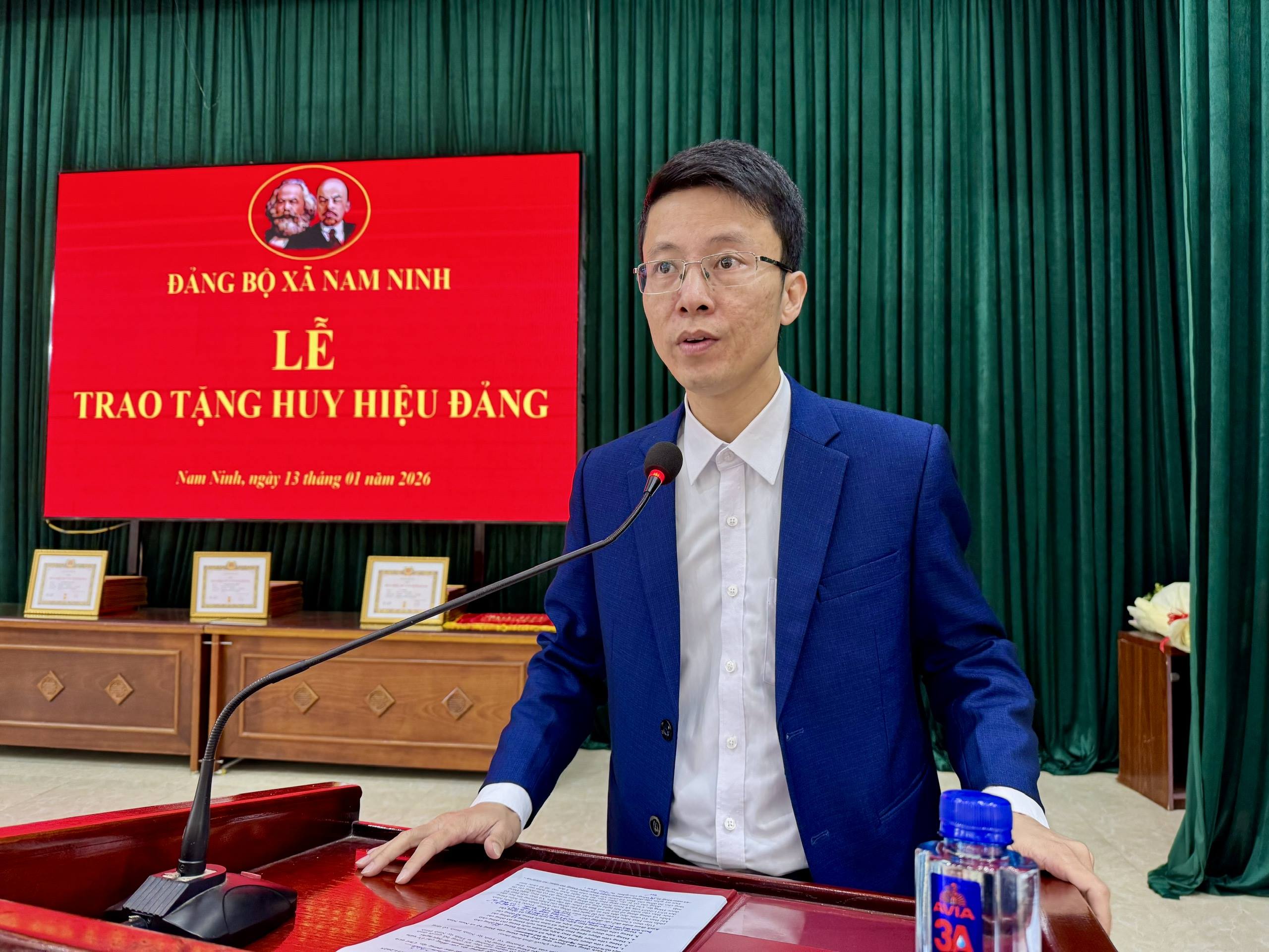 anh tin bai