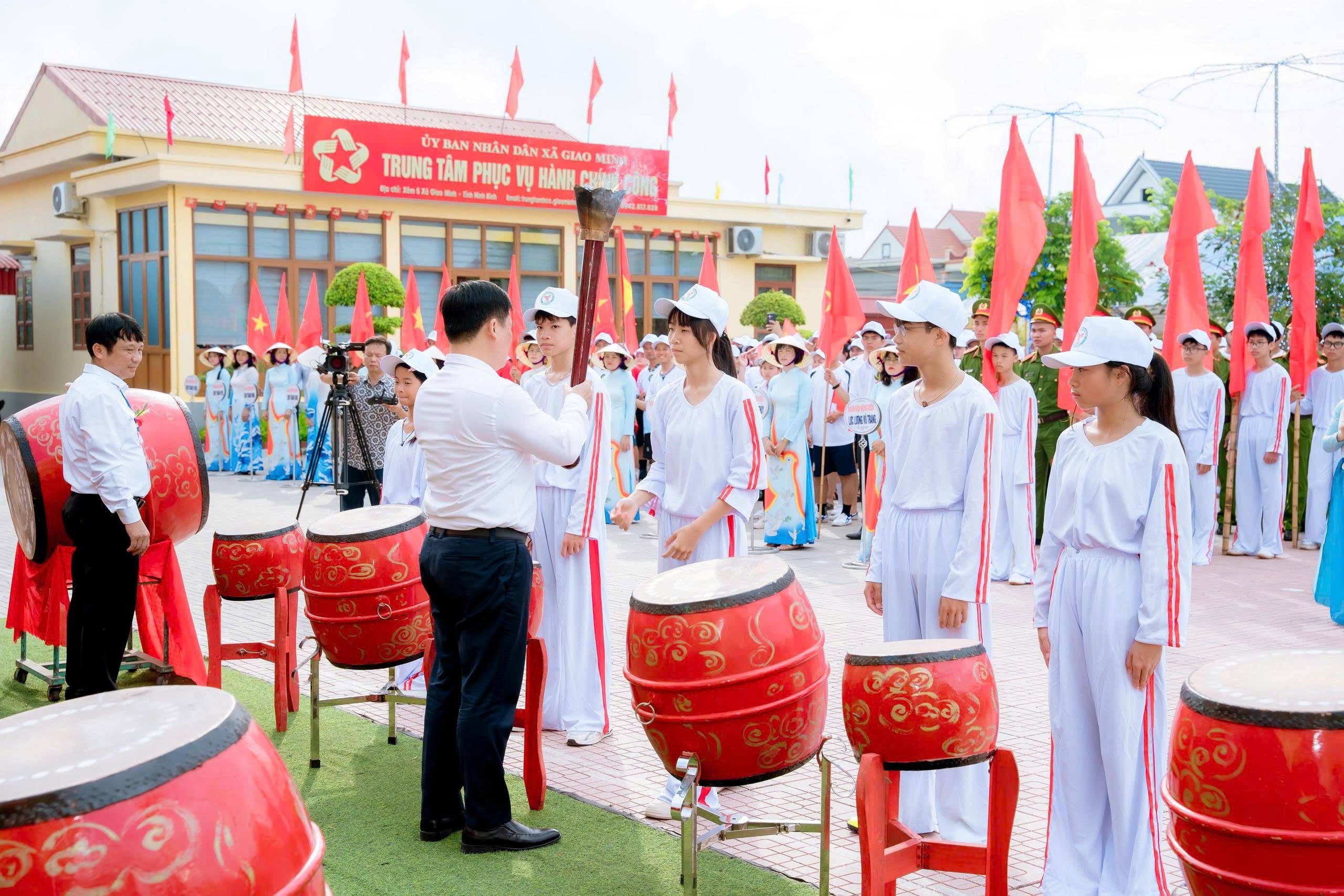 anh tin bai