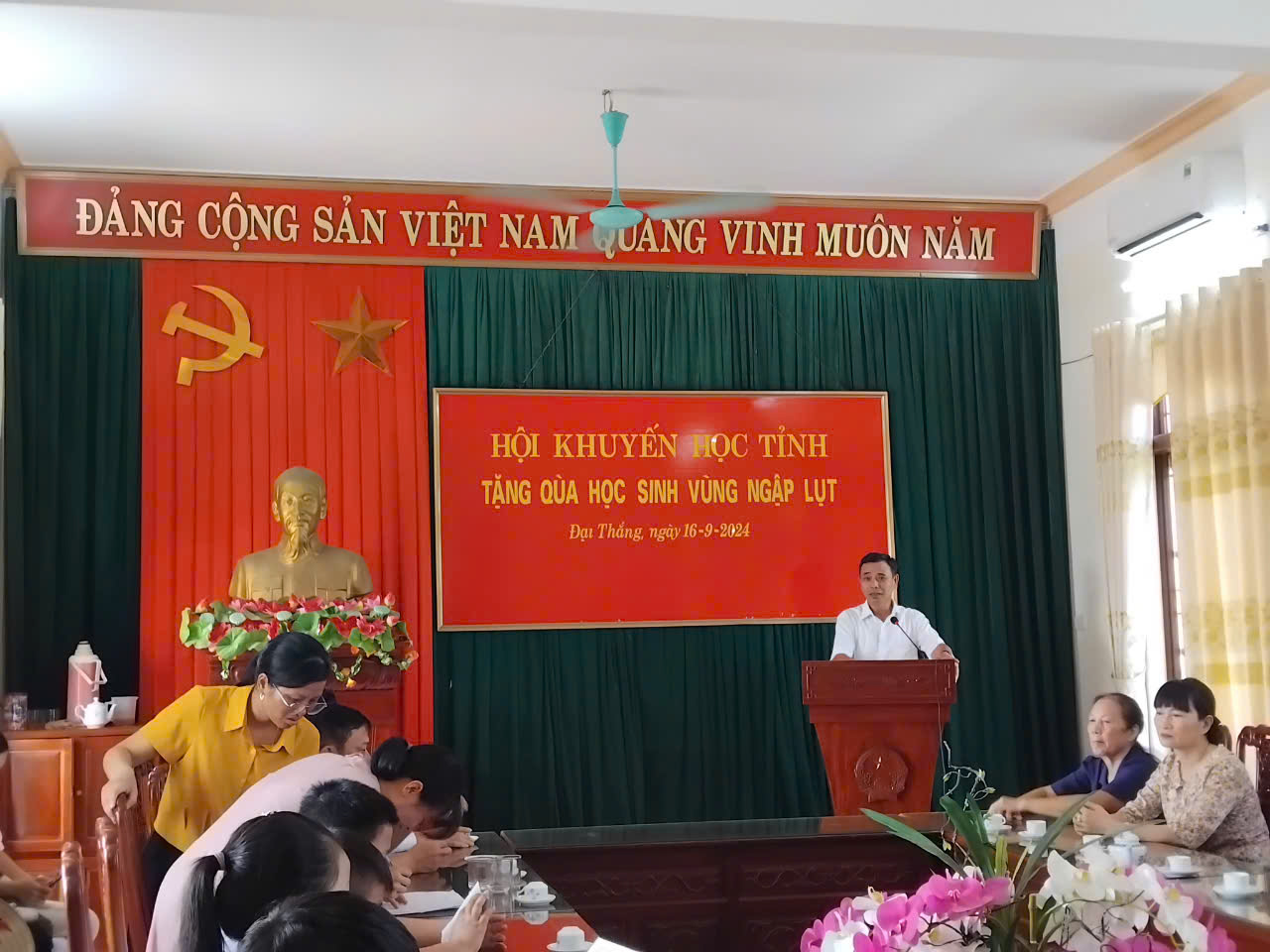 anh tin bai