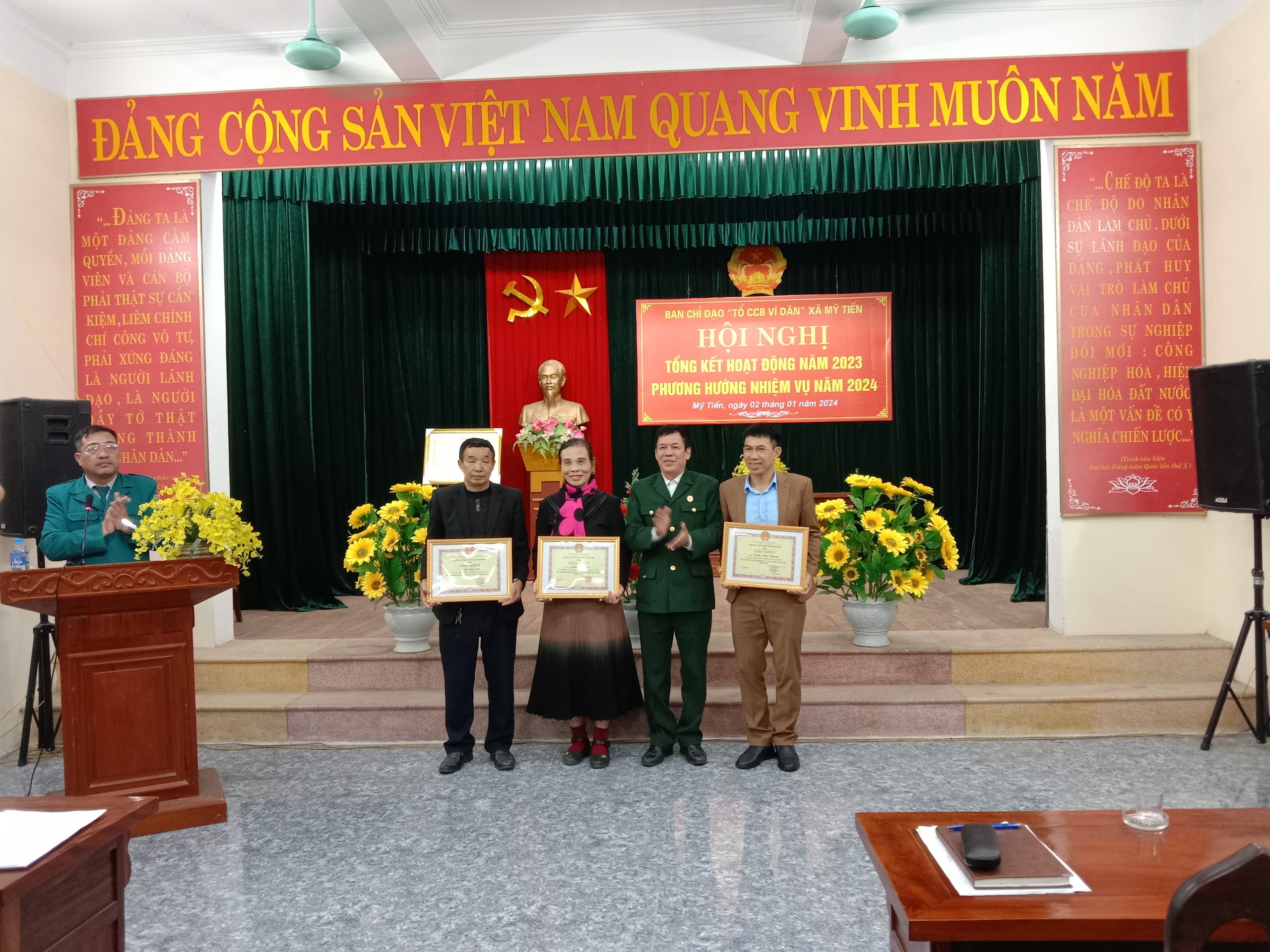 anh tin bai